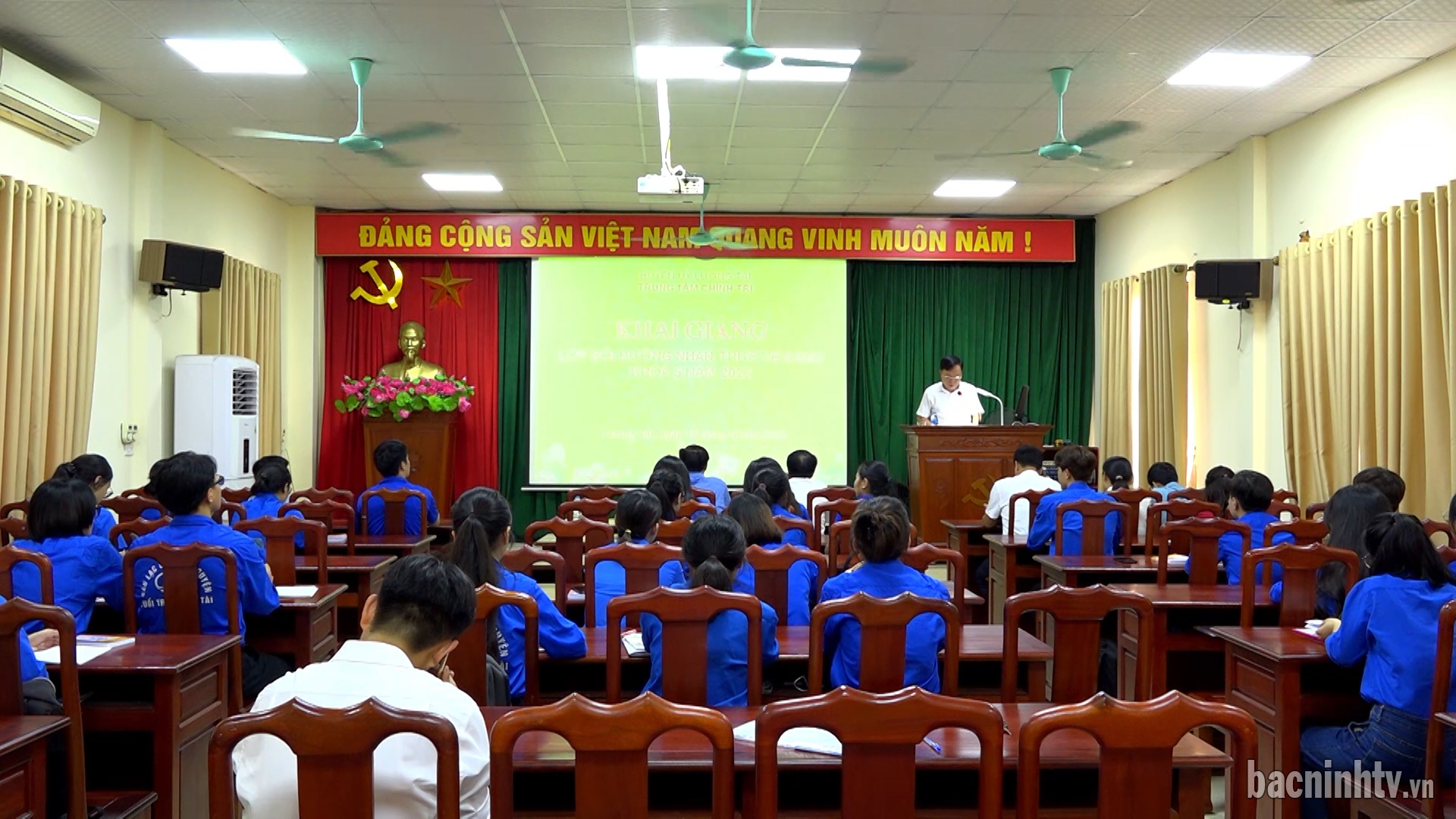 LT_boi_duong_nhan_thuc_ve_dang