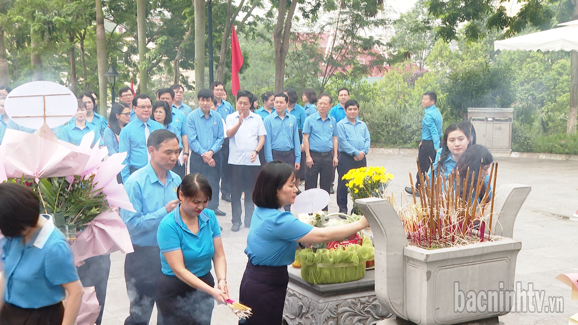 tong_ldld_dang_hoa_huong