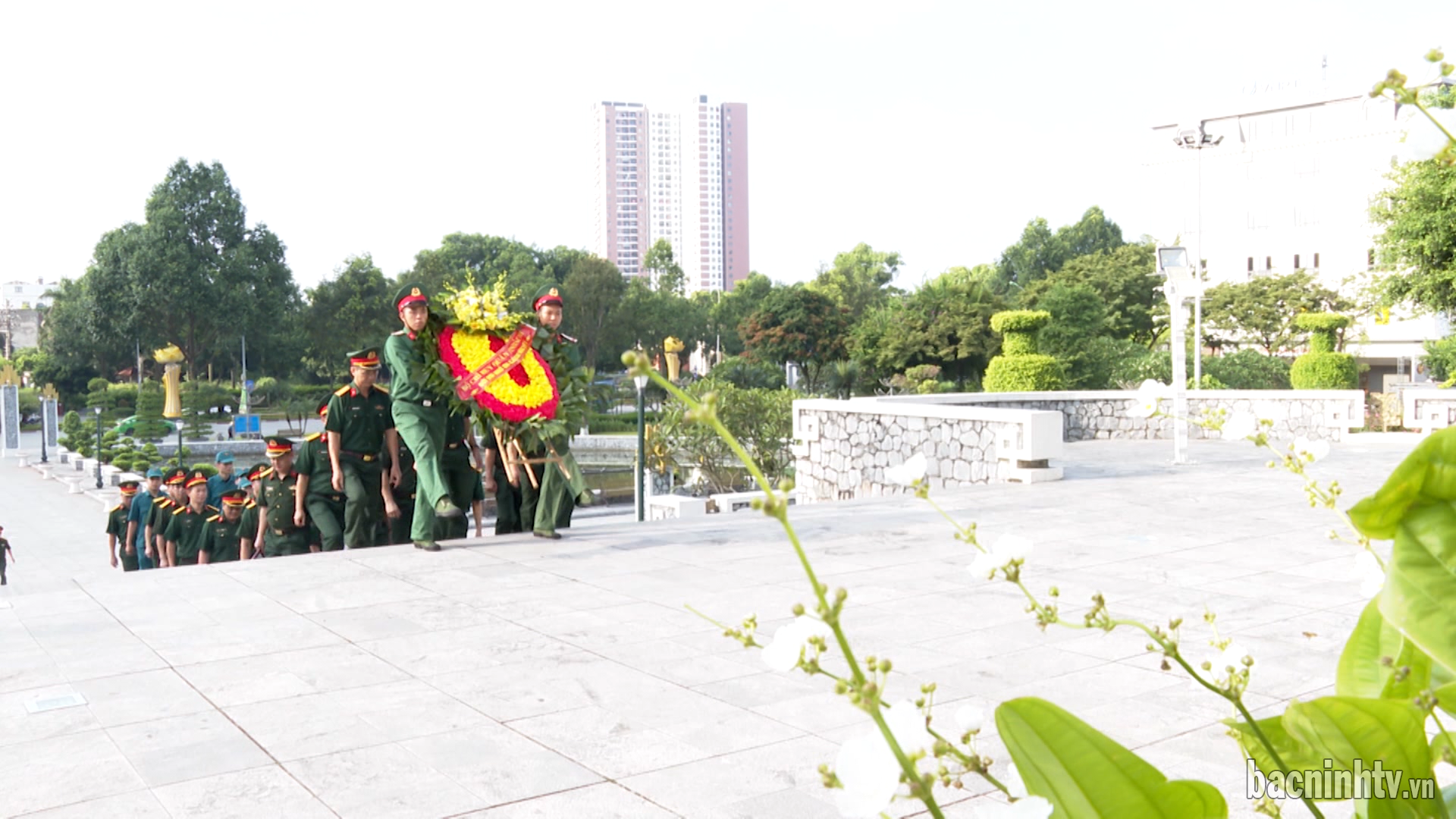 BCHQS_Dang_huong