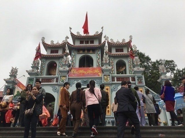 Den_Ba_chua_Kho