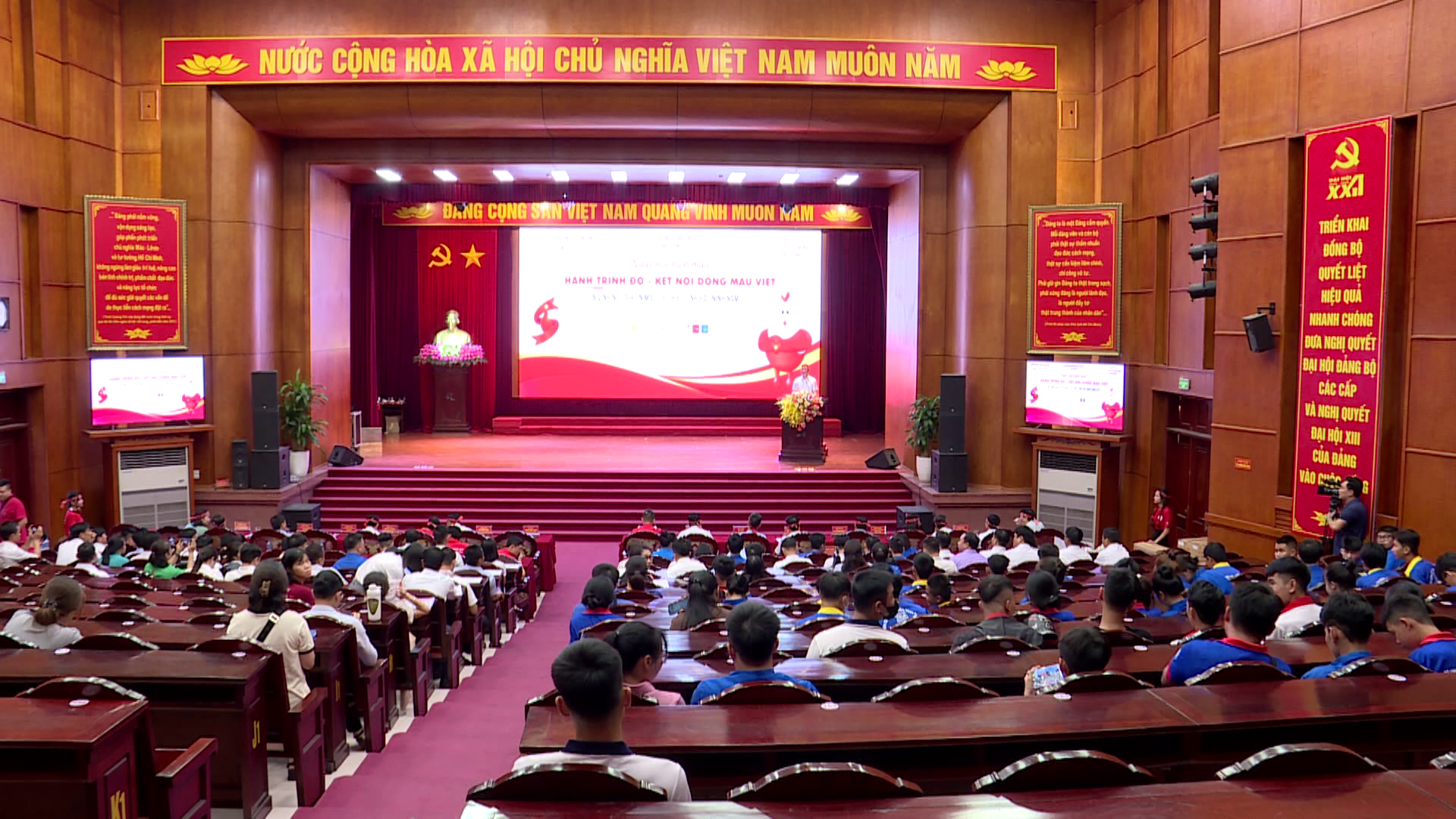 NGAY_HOI_HIEN_MAU_2023(1)