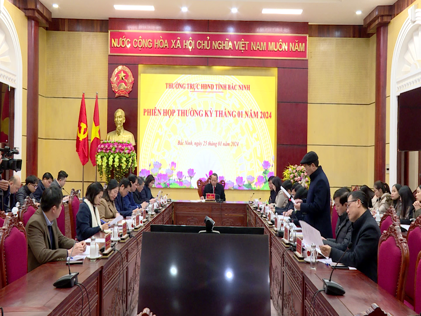 Giao_ban_thuong_ky_HDND_thang_1(1)