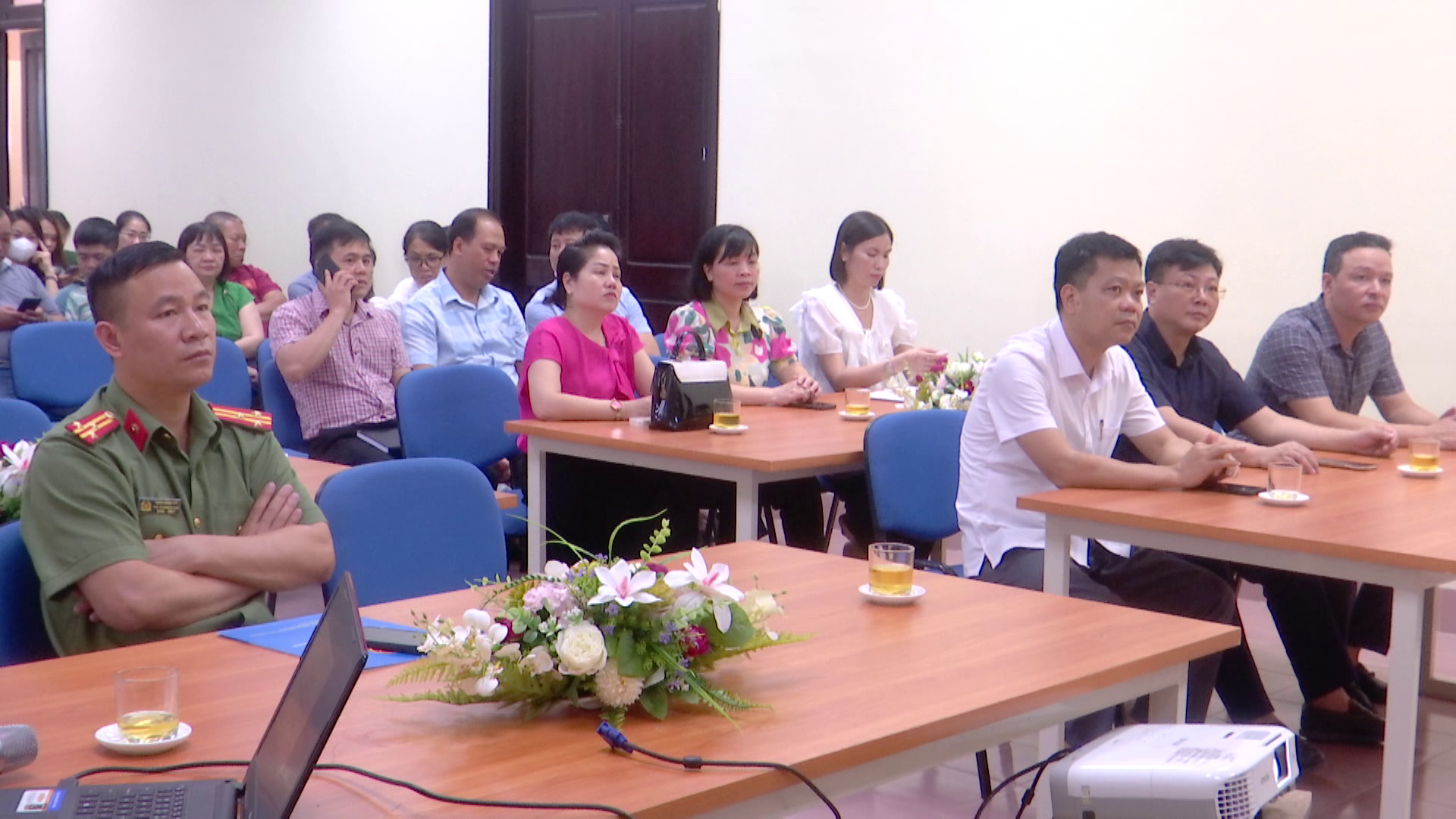 tin_phong_chong_khung_bo(1)