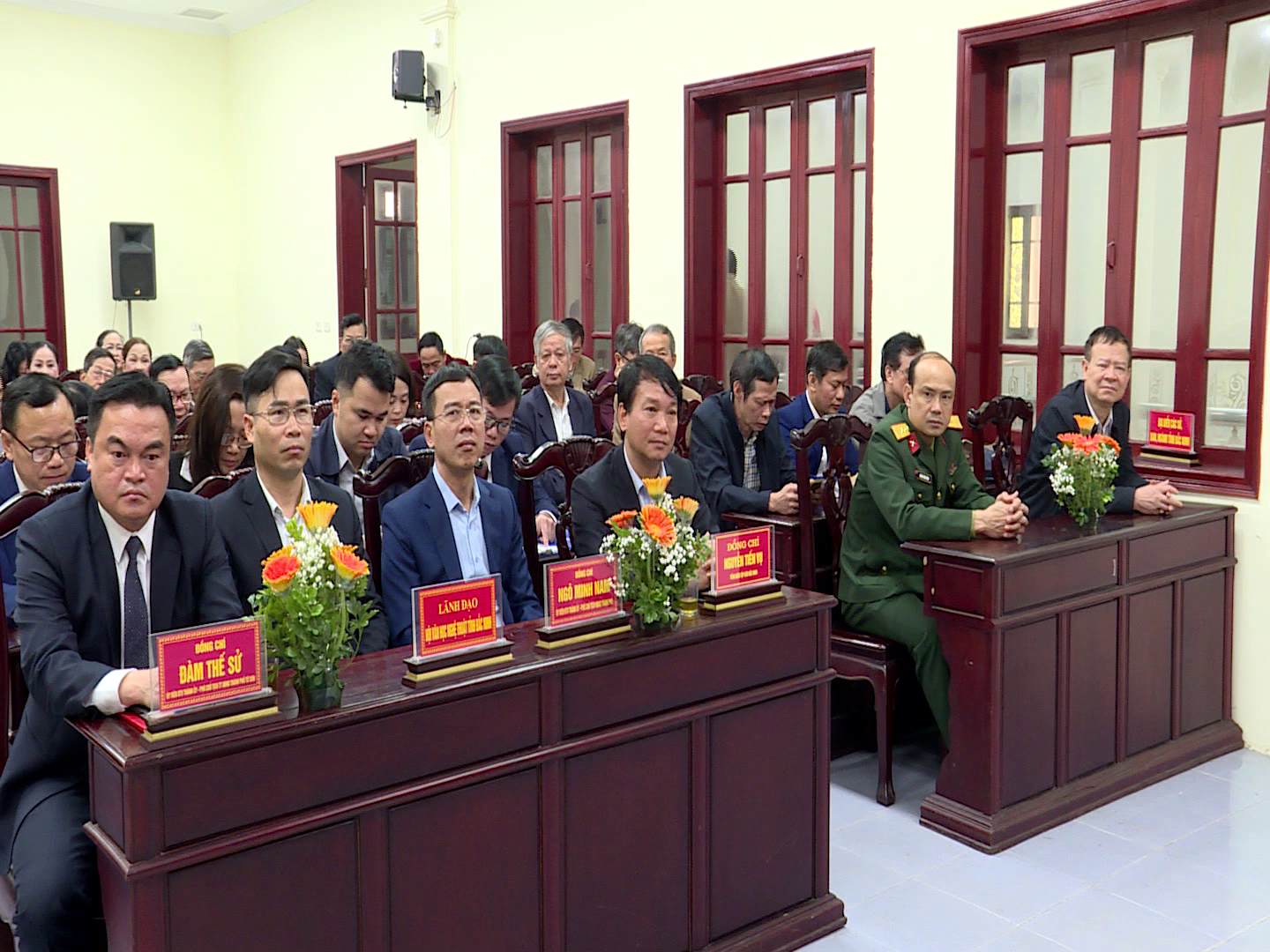 gap_mat_van_nghe_si_xuan_giap_thin(1)