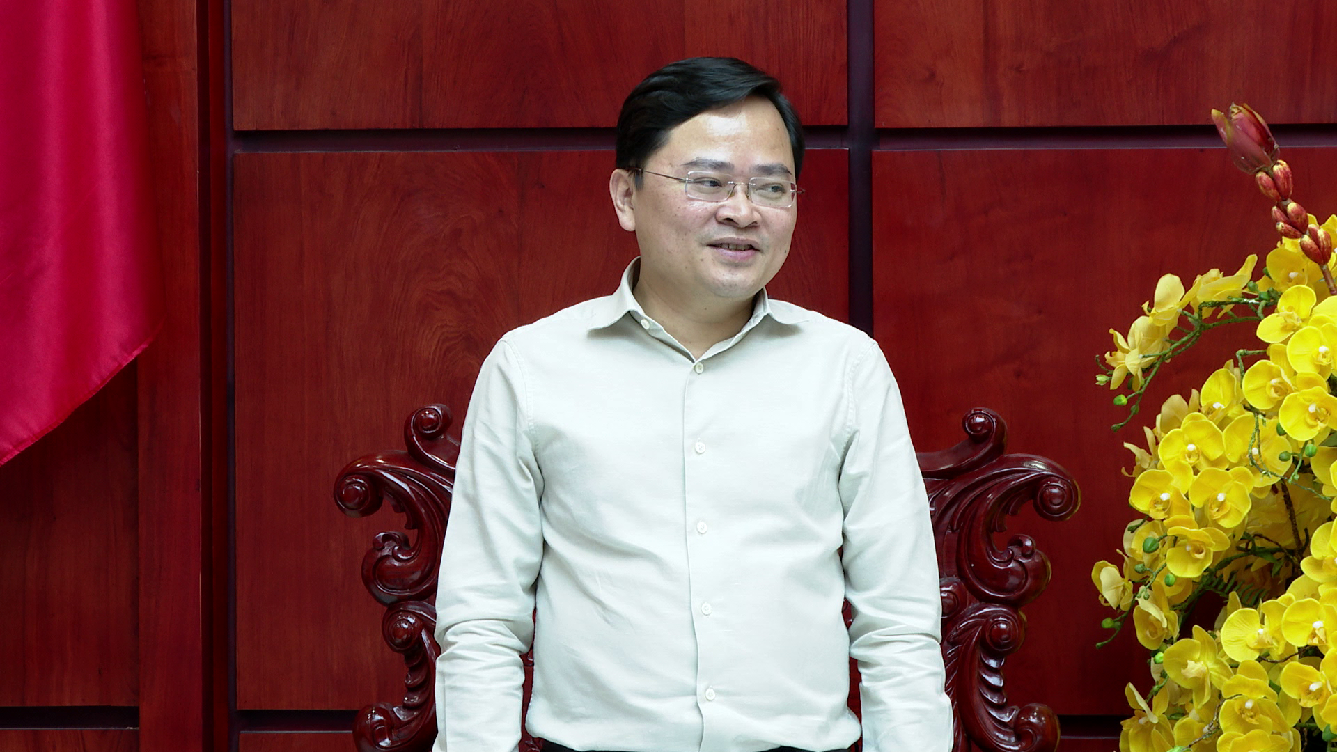 Thuong_truc_tinh_uy_chia_tay_cac_dong_chi_nghi_huu_theo_che_do(6)