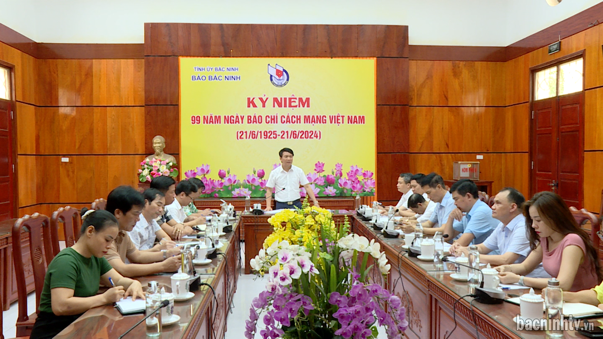toan_canh_bao