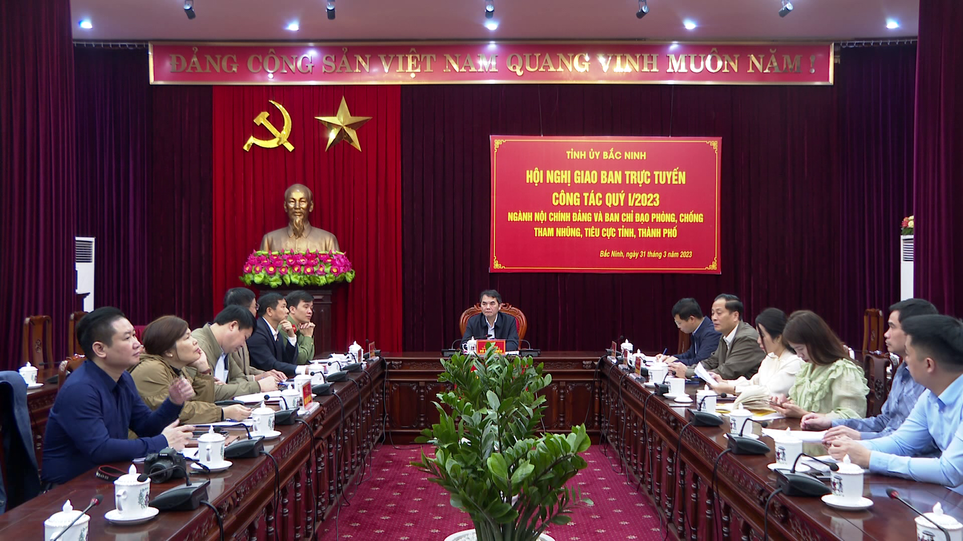 Hoi_nghi_TT_giao_ban_Noi_chinh(1).png