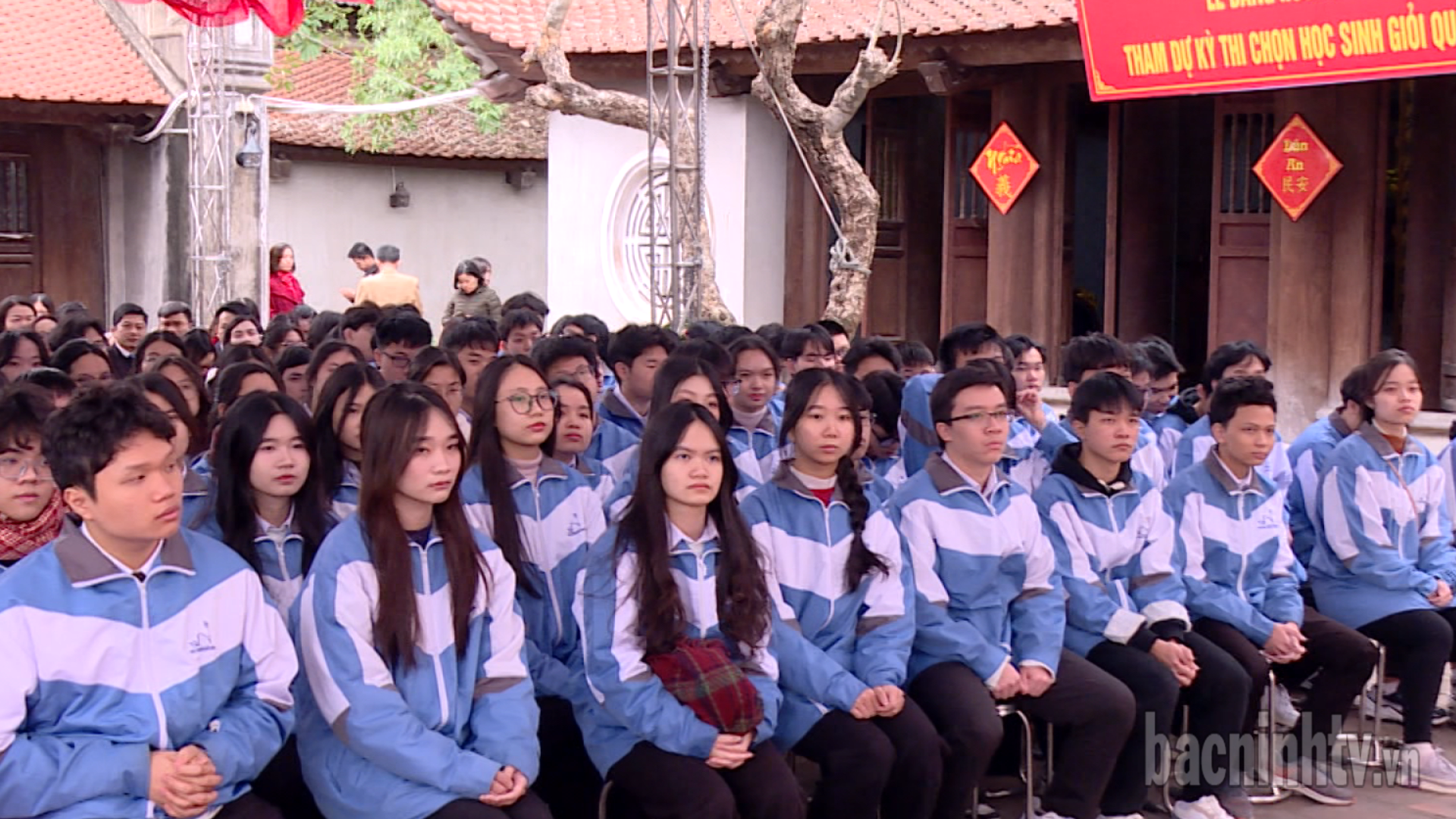 hs_xuat_quan_thi_qgia