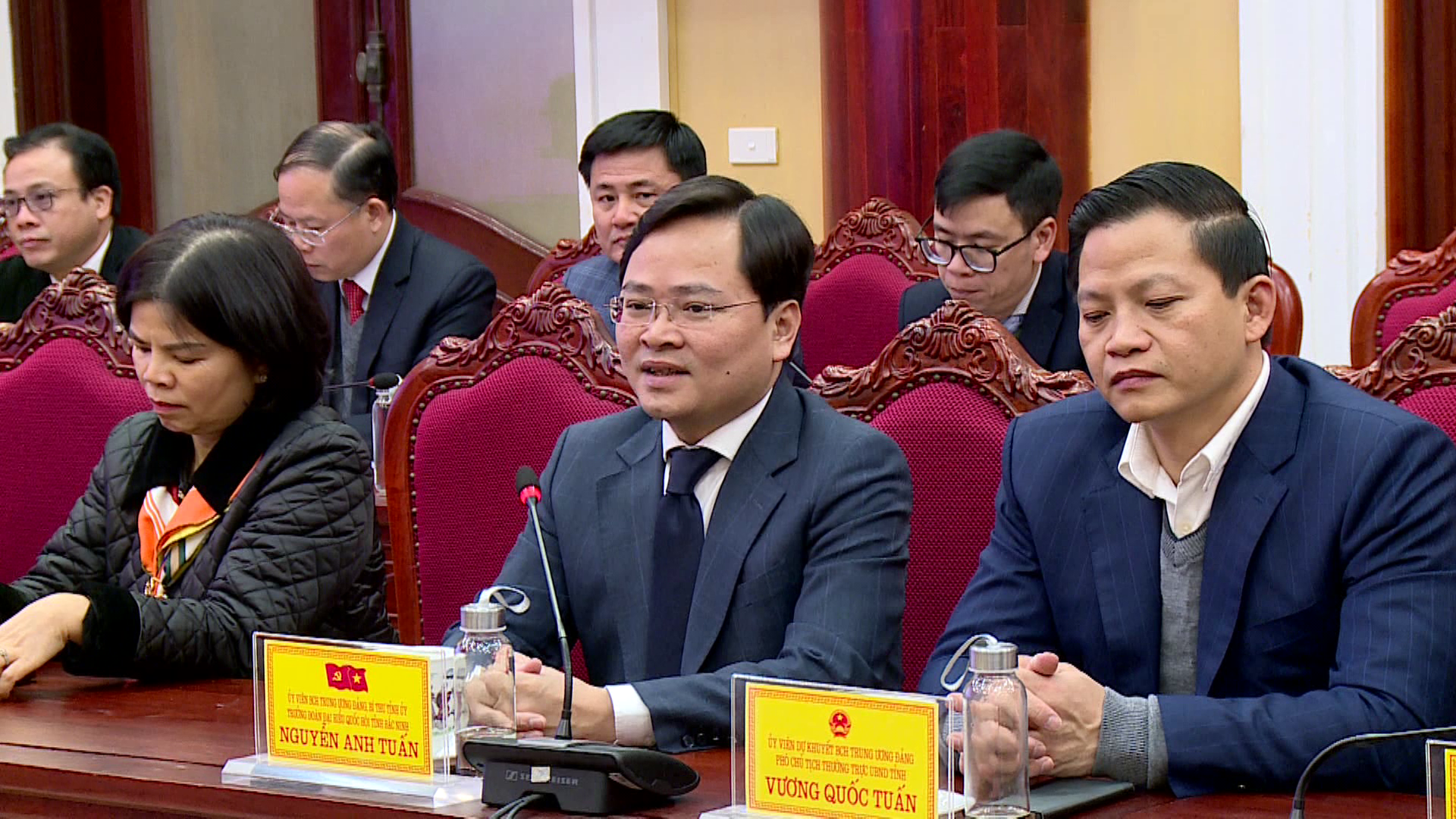Tinh_BN_gap_mat_to_hop_samsung_viet_nam(8)