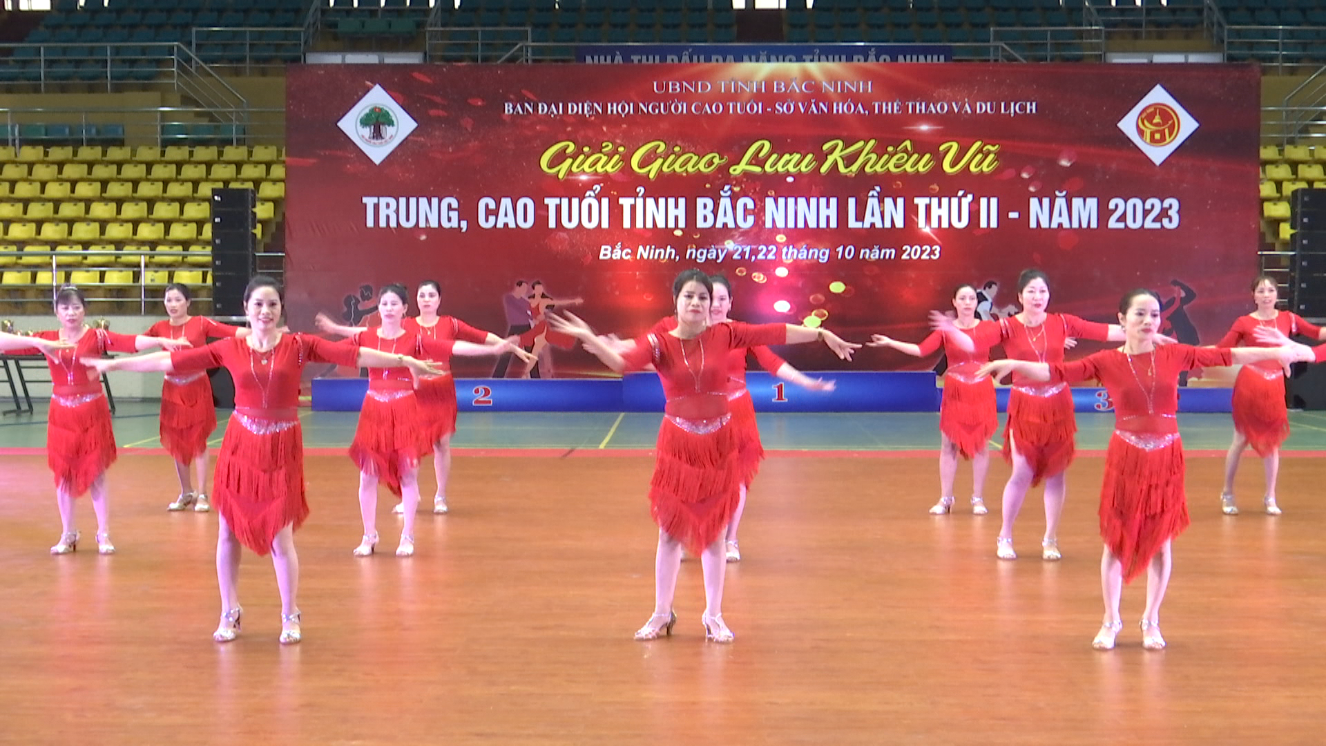 khieu_vu(2)