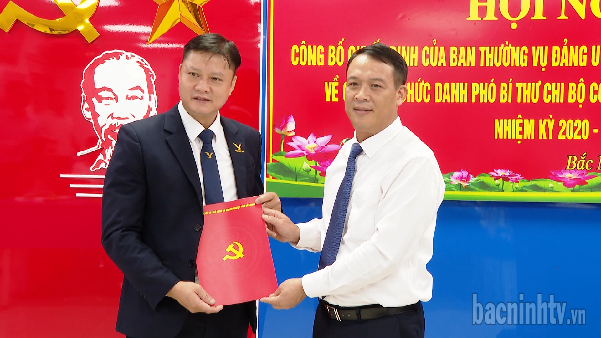 trao_qd_pho_bt_chi_bo
