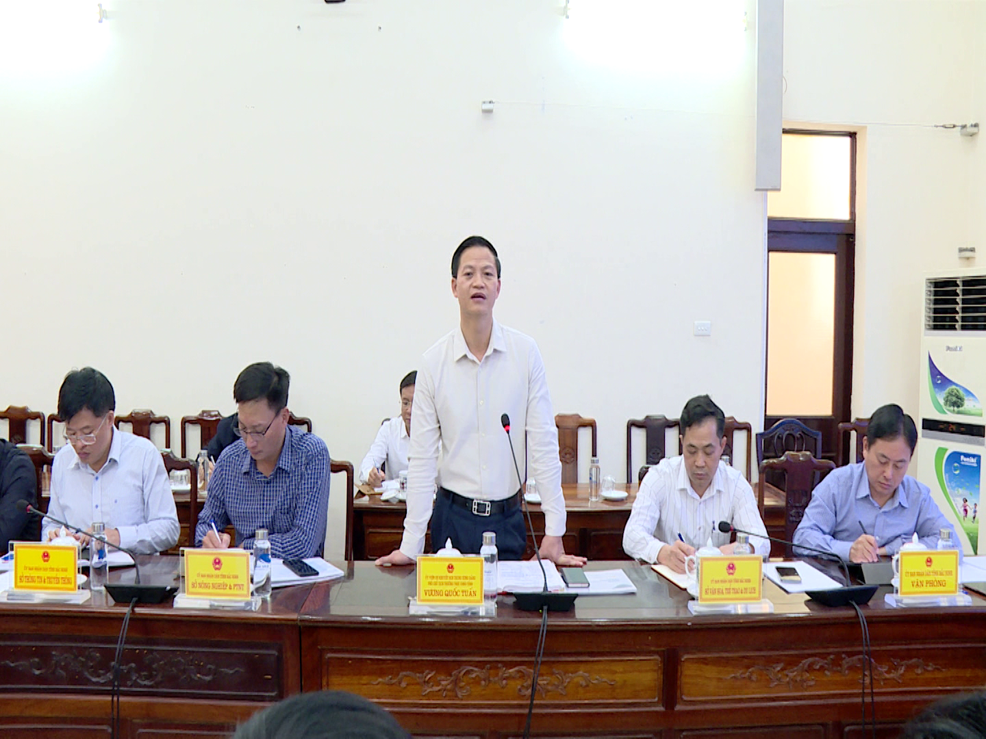 Quang_ba_VH_BN_tren_cac_chuyen_Bay(1).png