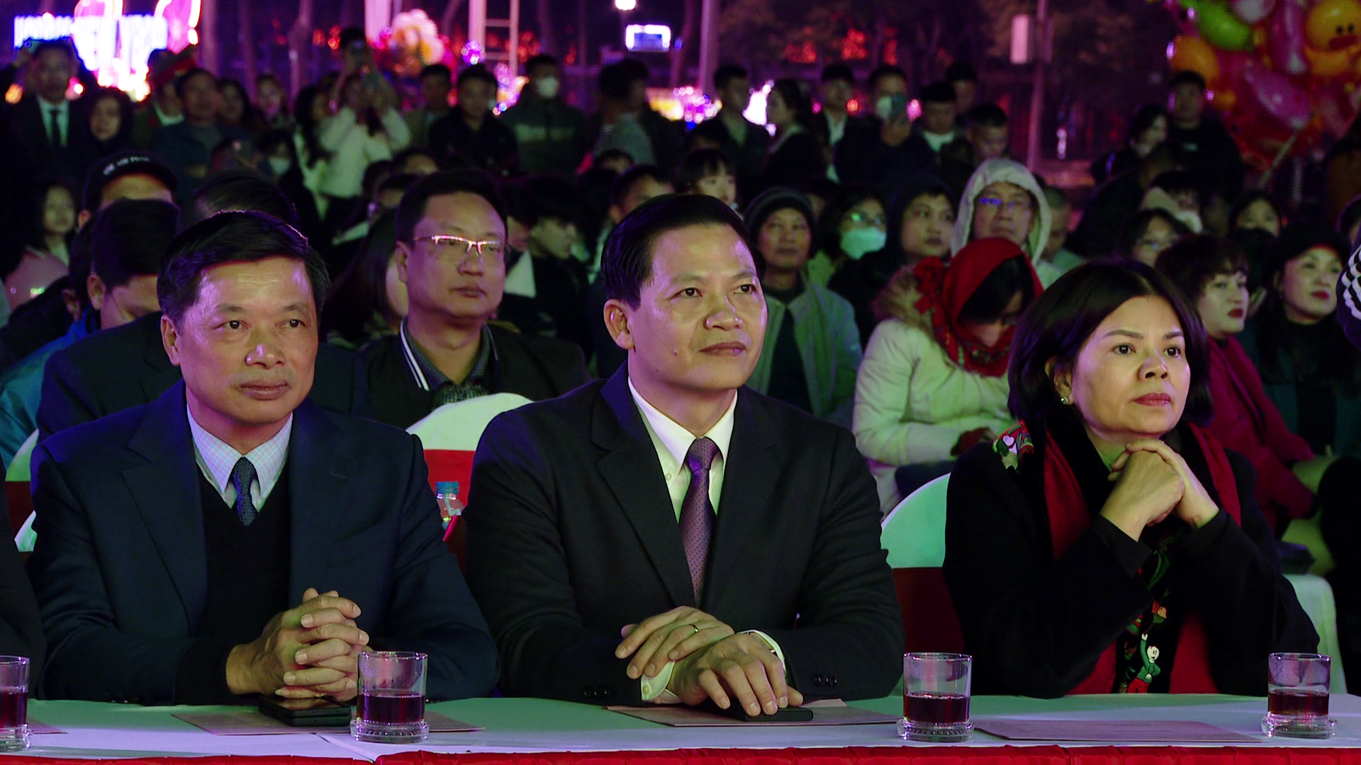 Khong_khi_giao_thua_TPBN(11)