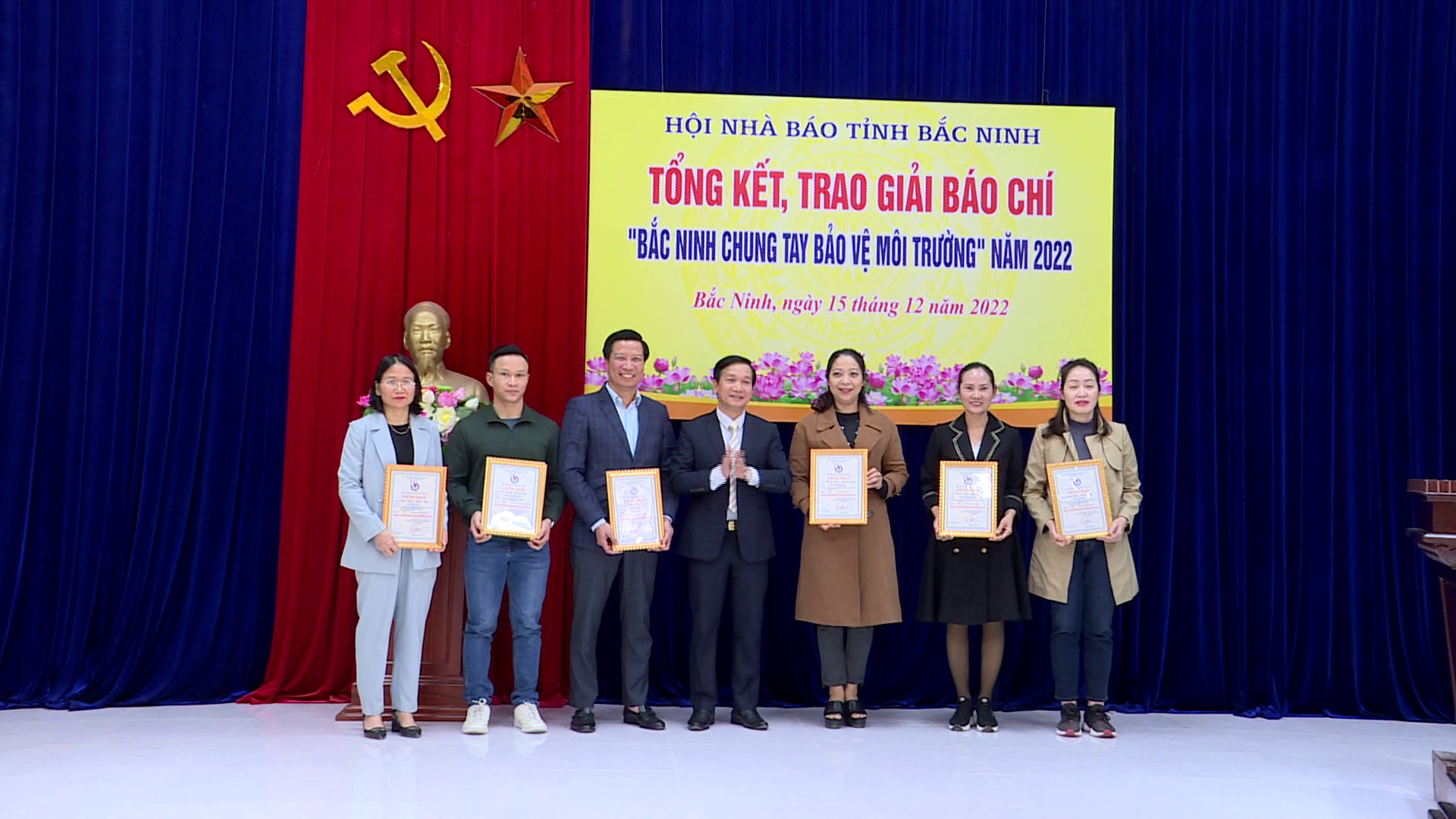 Trao_giai_Bao_chi_Bac_Ninh_chung_tay_bao_ve_moi_truong(3)