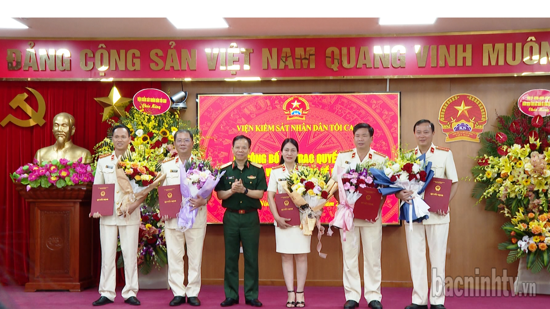 trao_qd_pho_vien_truong