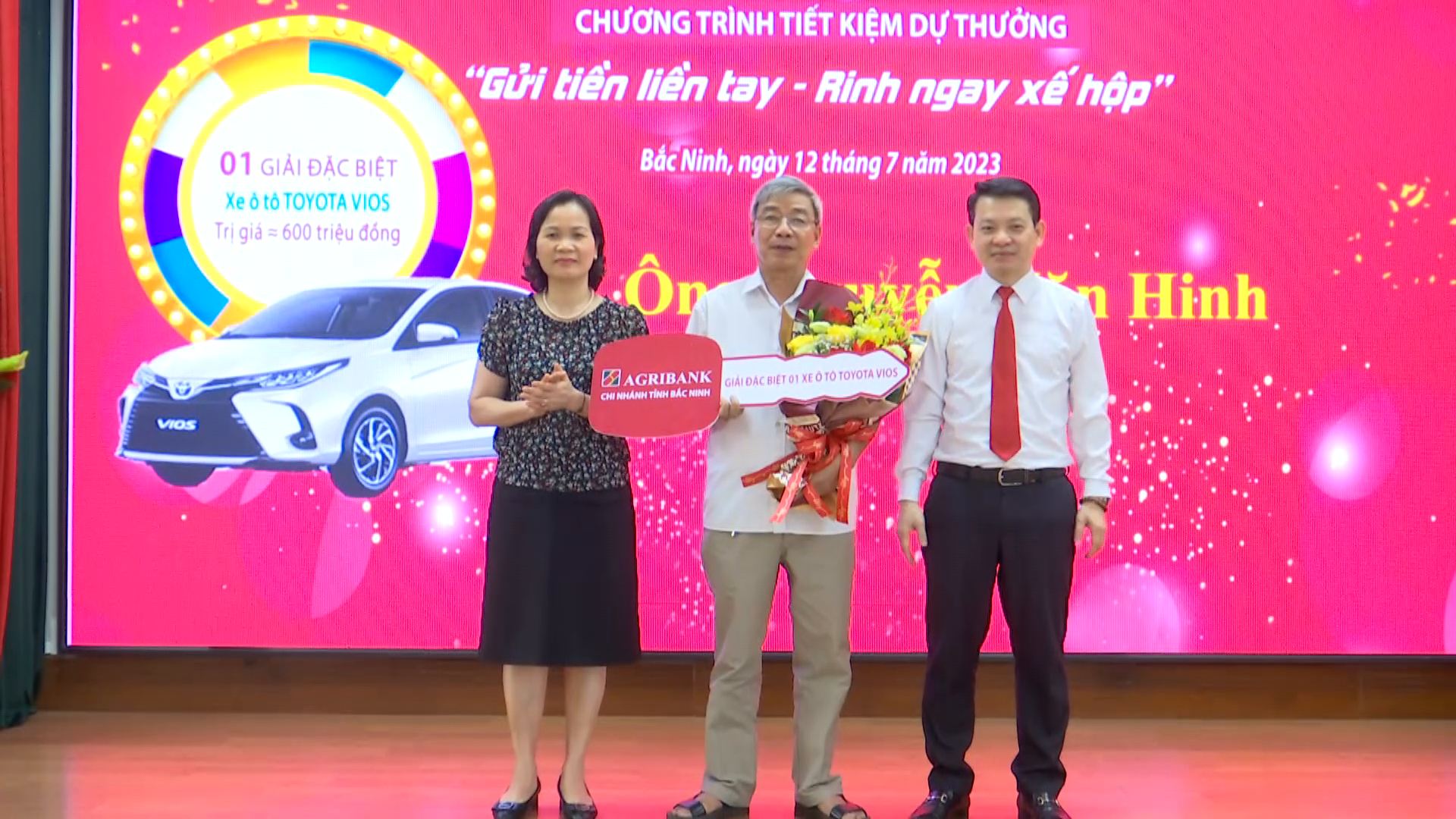 trao_thuong_nn(1)