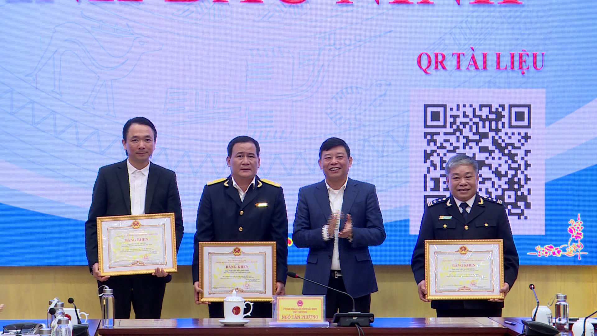 hoi_nghi_truc_tuyen_tang_cuong_phong_chong_toi_pham_va_buon_lau_gian_lan_thuong_mai(3).png
