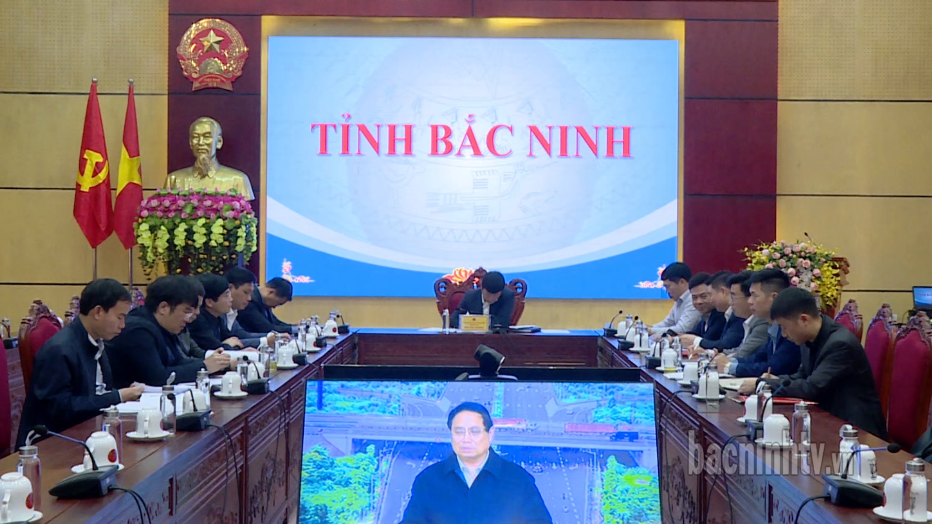 Toan_phien_hop_BN
