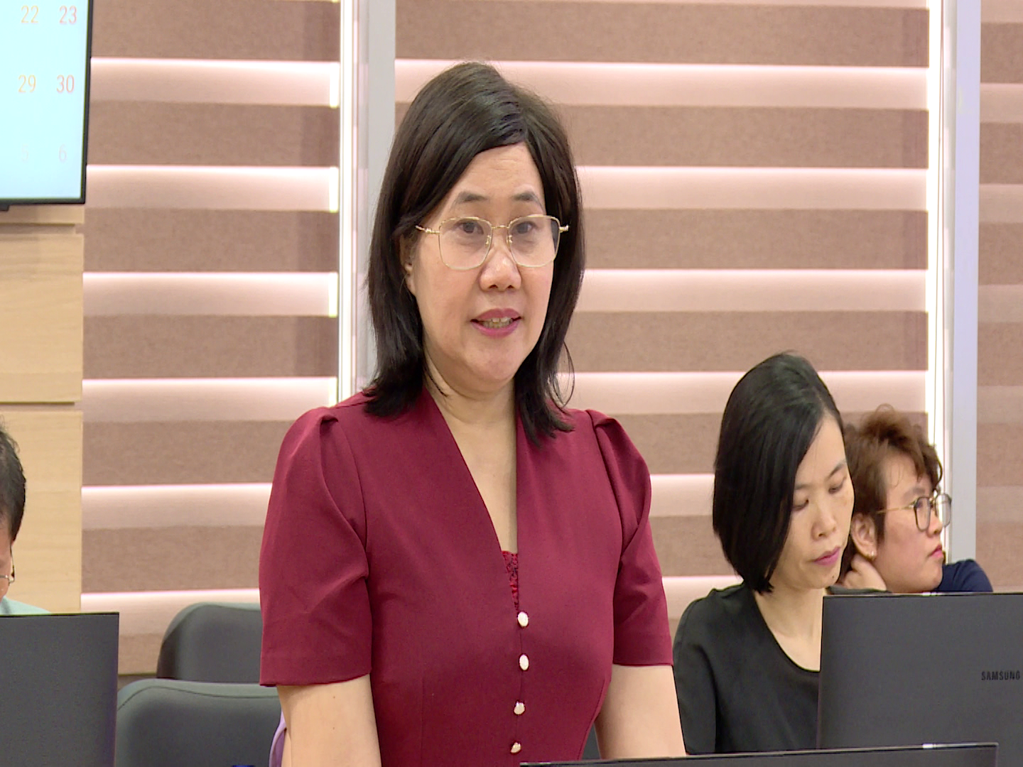 Cuc_thong_ke_lam_viec_voi_Tap_doan_Sam_Sung(9)