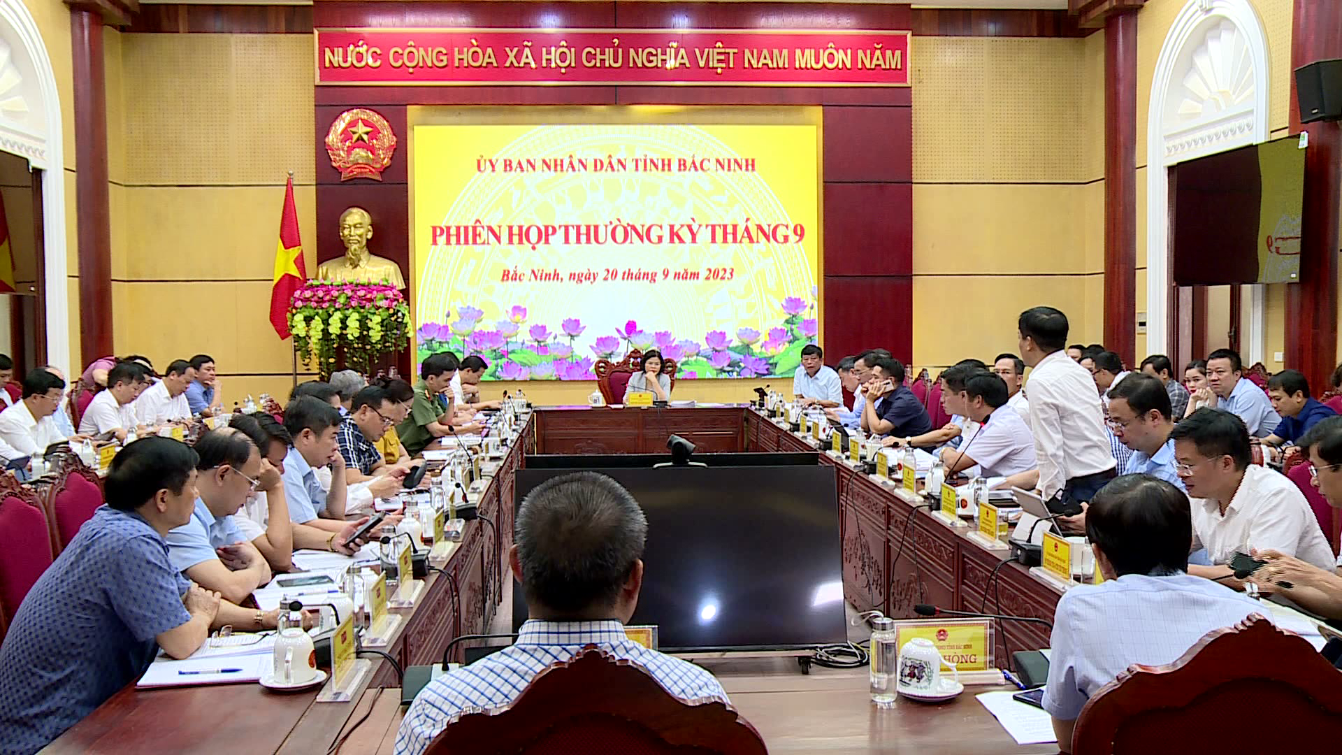 Hop_thuong_ky_thang_9_2023(2)