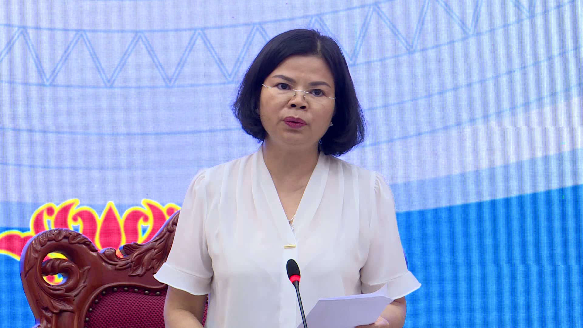 phienhop_thu_12_cua_ban_chi_dao_nha_nuoc_ve_cac_cong_trinh_quoc_gia_trong_diem_nganh_gtvt(2)