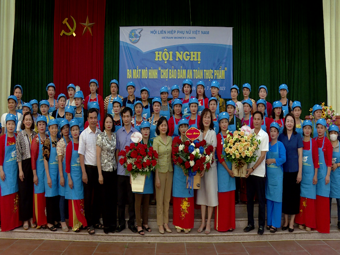 Ra_mat_mo_hinh_tro_ATTP_cua_Hoi_PN_tinh(1)