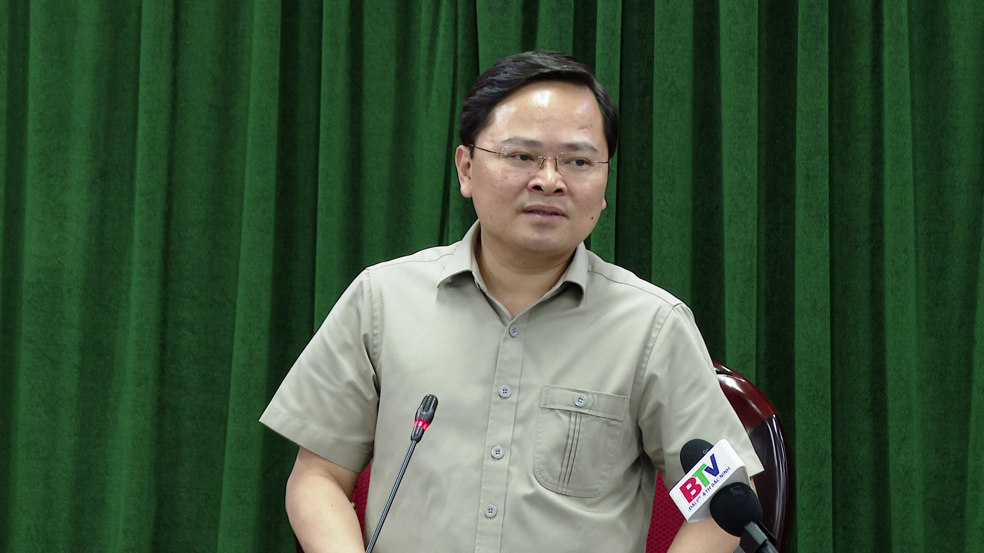 Bi_thu_lam_viec_TT_doan_2(2).png