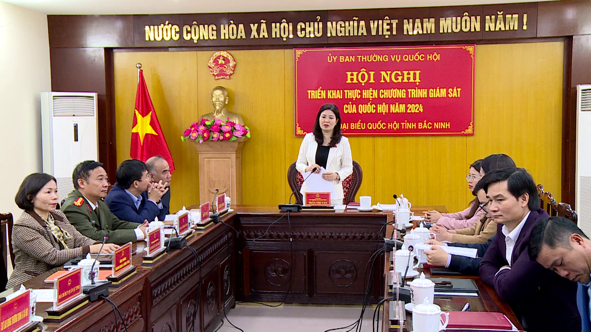 Hoi_nghi_trien_khai_thuc_hien_chuong_trinh_giam_sat_quoc_hoi(5)
