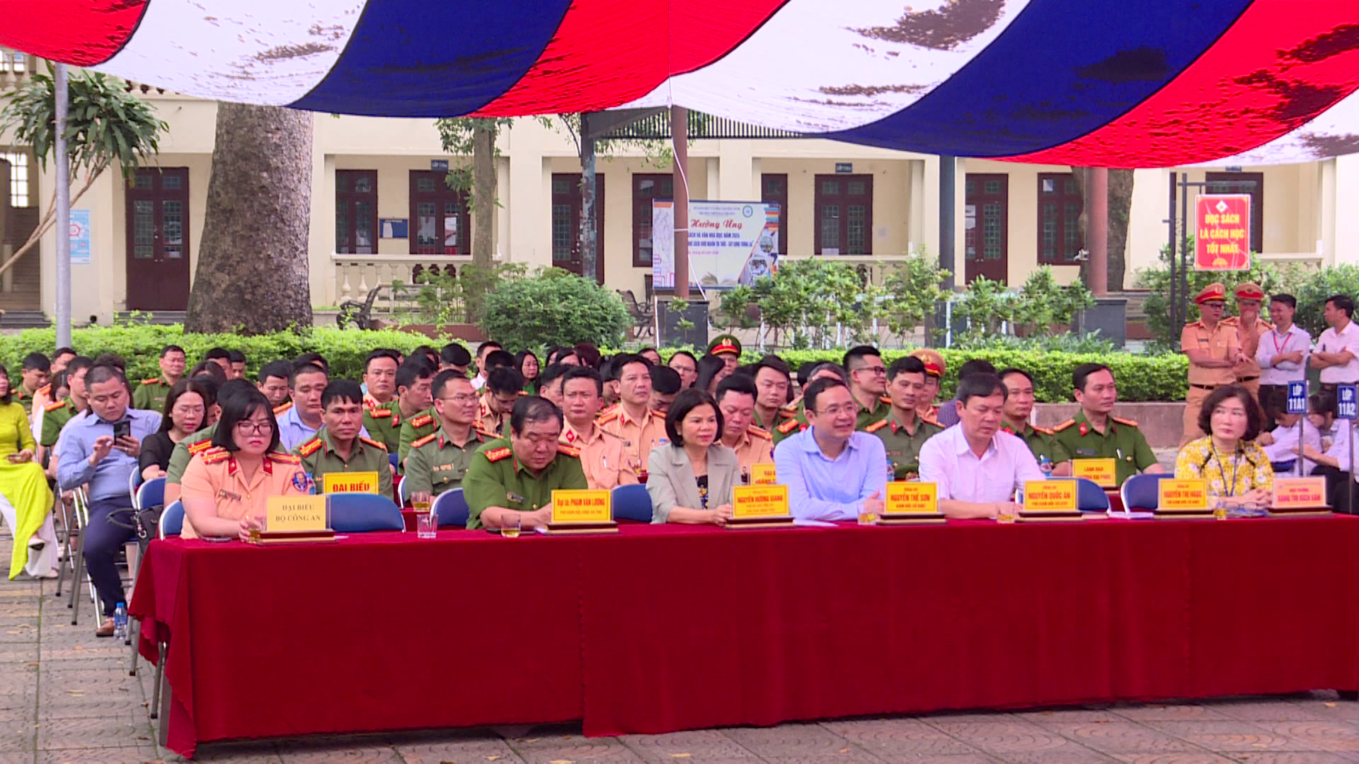 RA_MAT_MO_HINH_THI_DIEM_NHA_XE_HOC_SINH_SINH_VIEN_AN_TOAN_GIAO_THONG(4)
