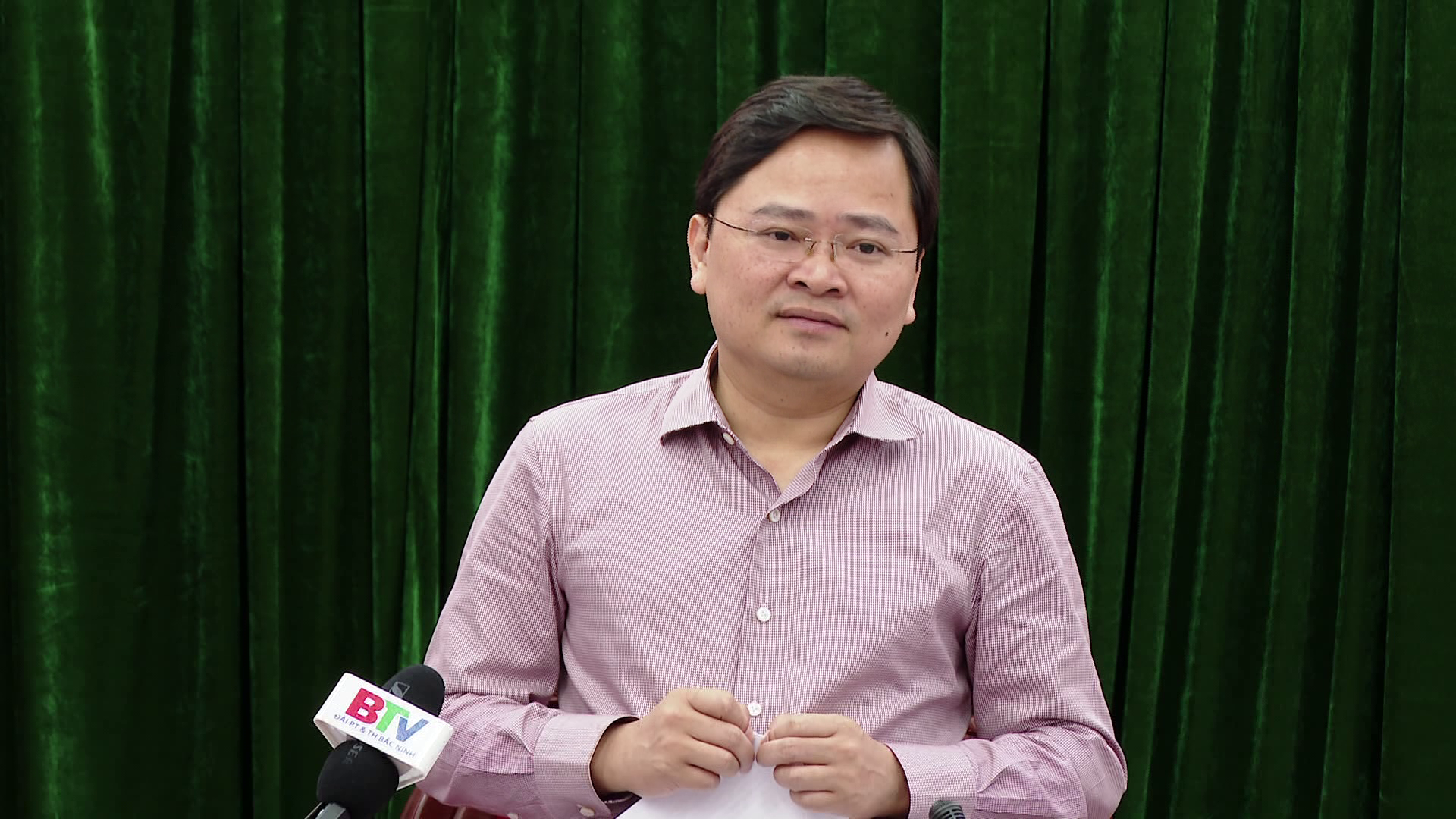 Bi_thu_lam_viec_Dang_uy_cong_an_tinh(5).png