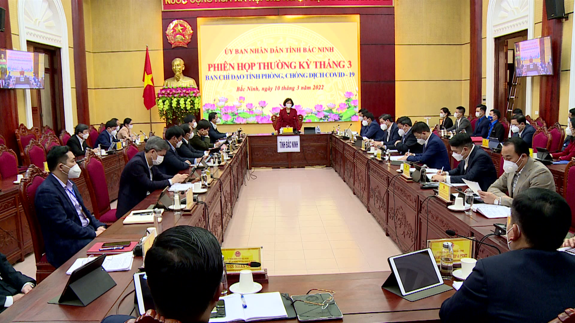 UBND_tinh_khen_thuong_thuong_ky_thang_3(2)