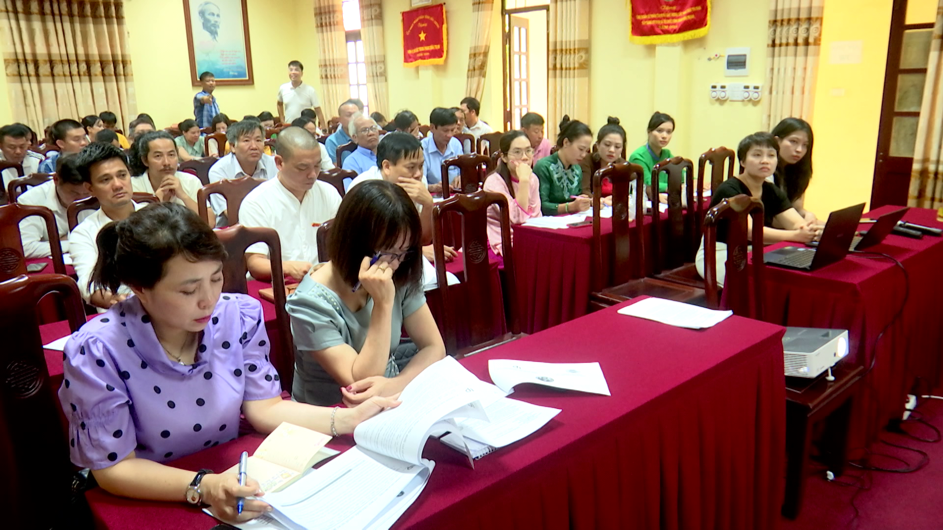 hoi_nghi_gioi_thieu_cac_chinh_sach_ho_tro_htx(1)