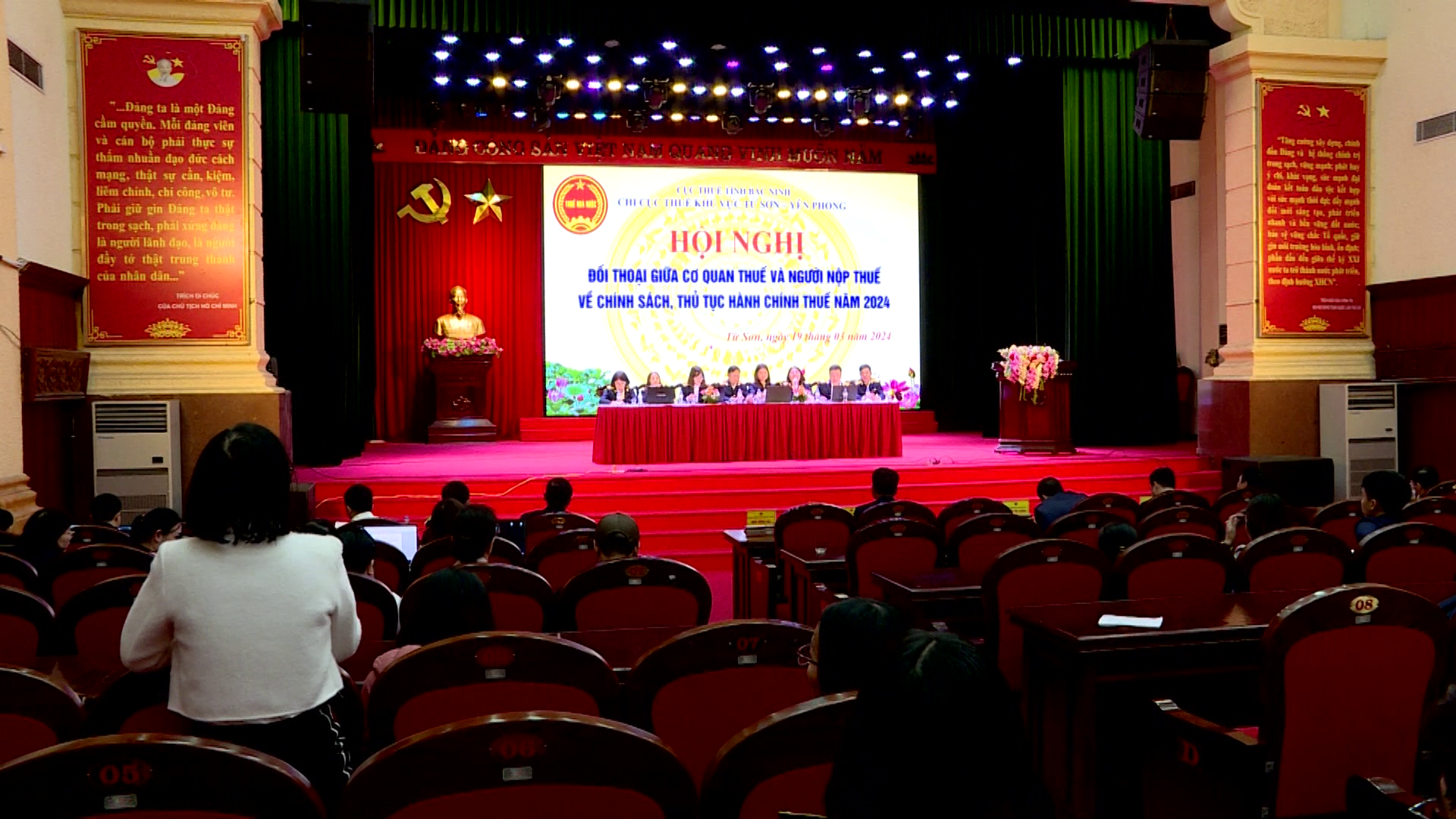Tin_doi_thoai_thue_Tu_Son_YP(1)