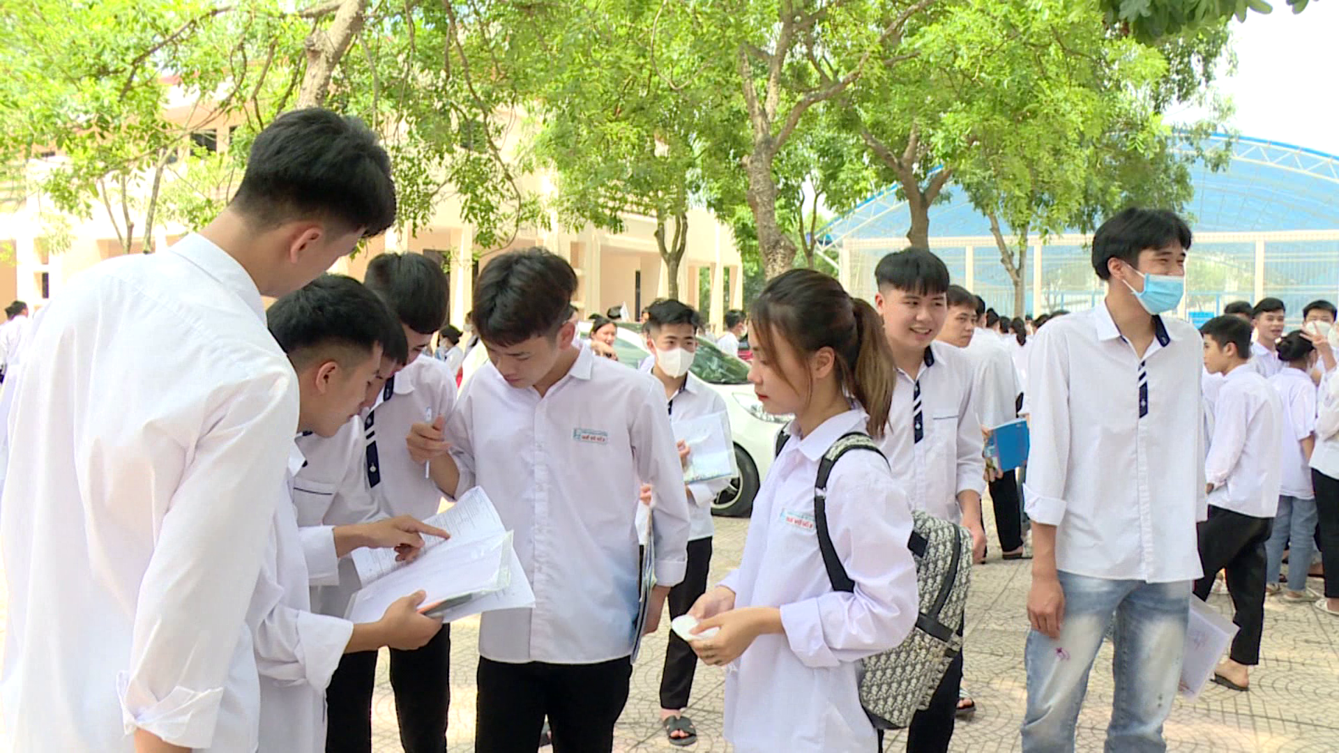 BN_DUNG_THU_5_CA_NUOC_DIEM_TB_THI_TN(1).png