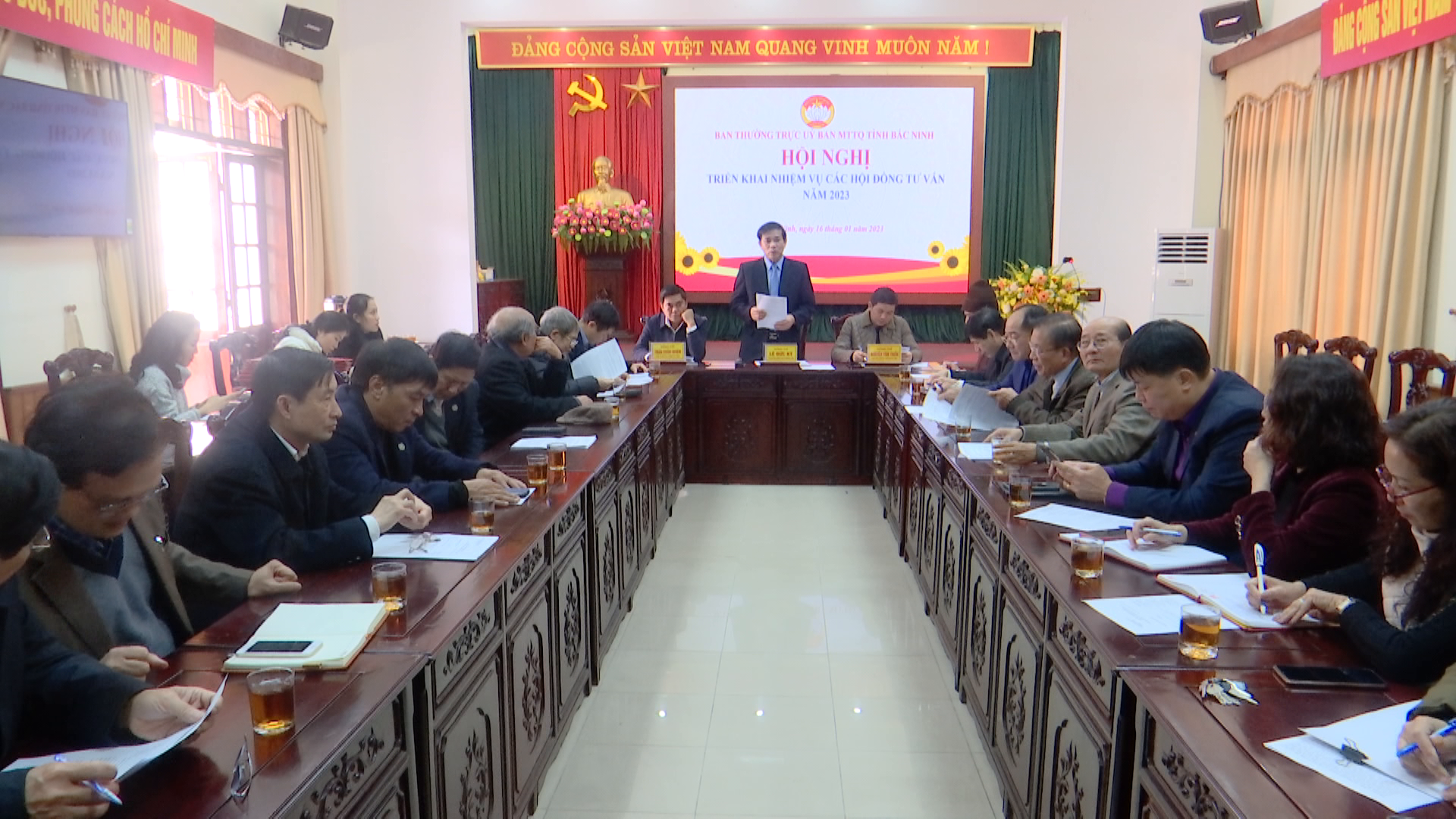 mttq_trien_khai_hoi_nghi(1).png