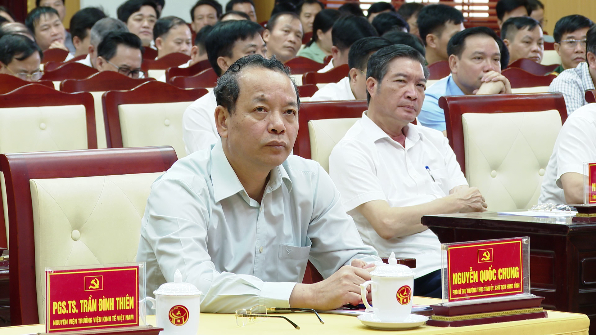 Tin_Hoi_Nghi_quan_triet_DH_XIII(8)
