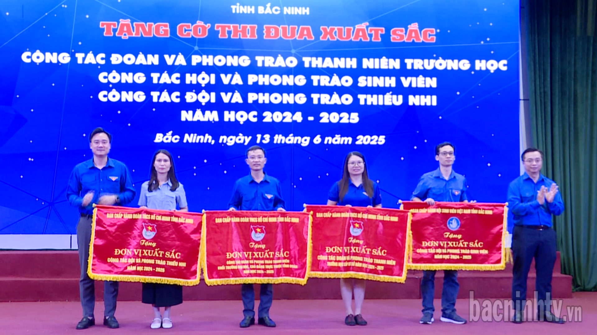 Doan_trao_Co