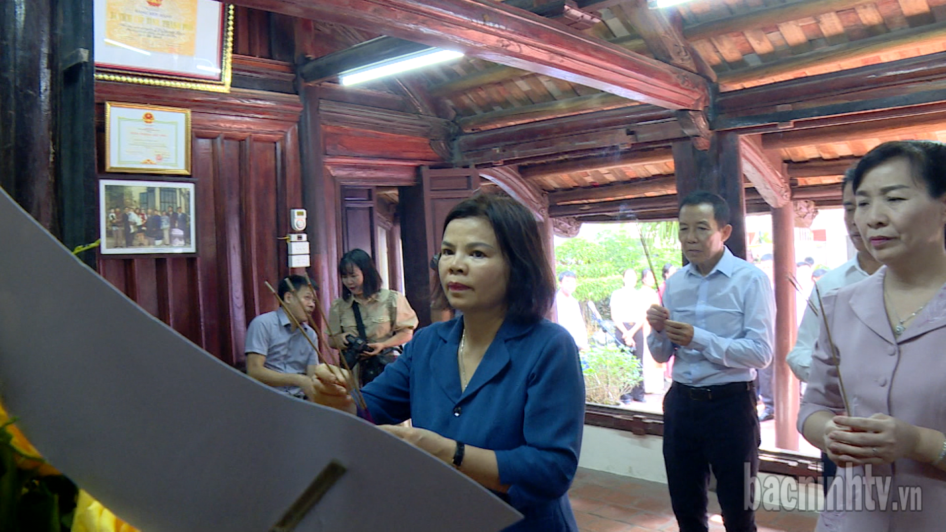 pbt_tt_dang_huong_gia_dinh