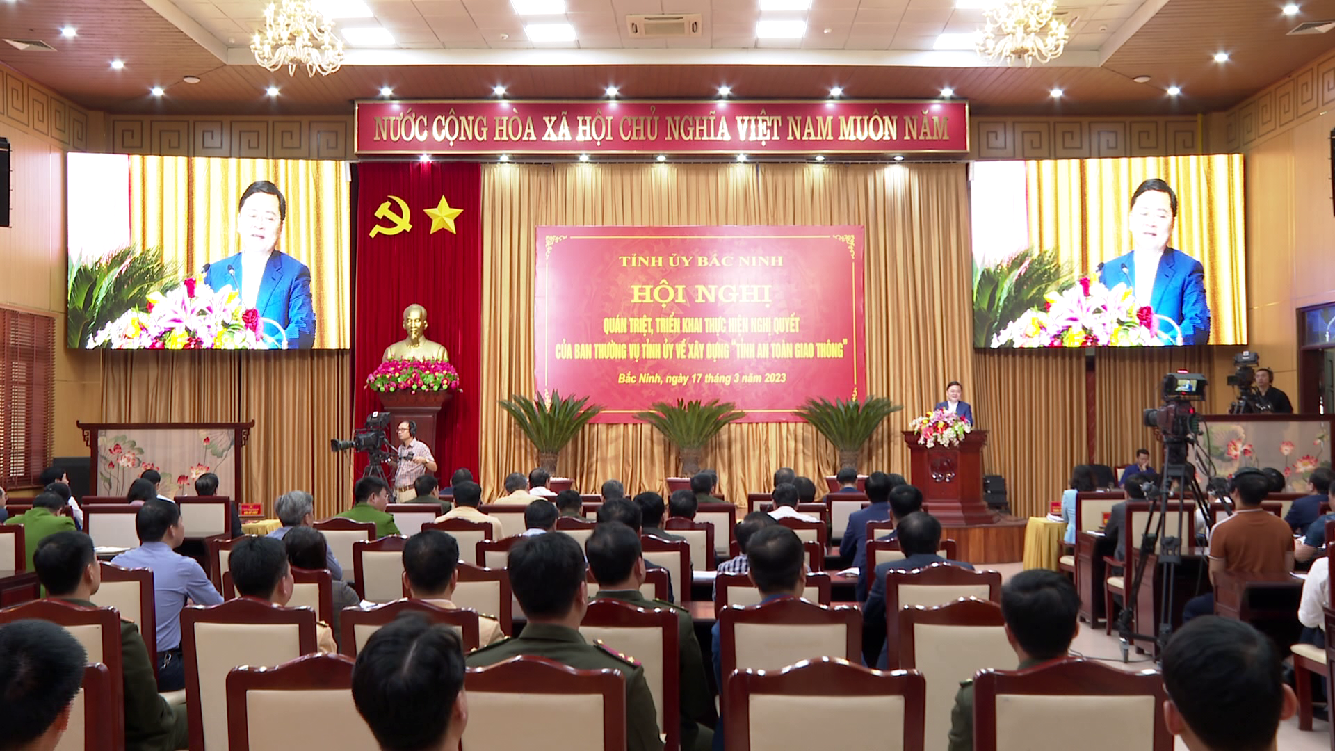 Hoi_nghi_hoc_tap_Nghi_quyet_xay_dung_tinh_ATGT(5)