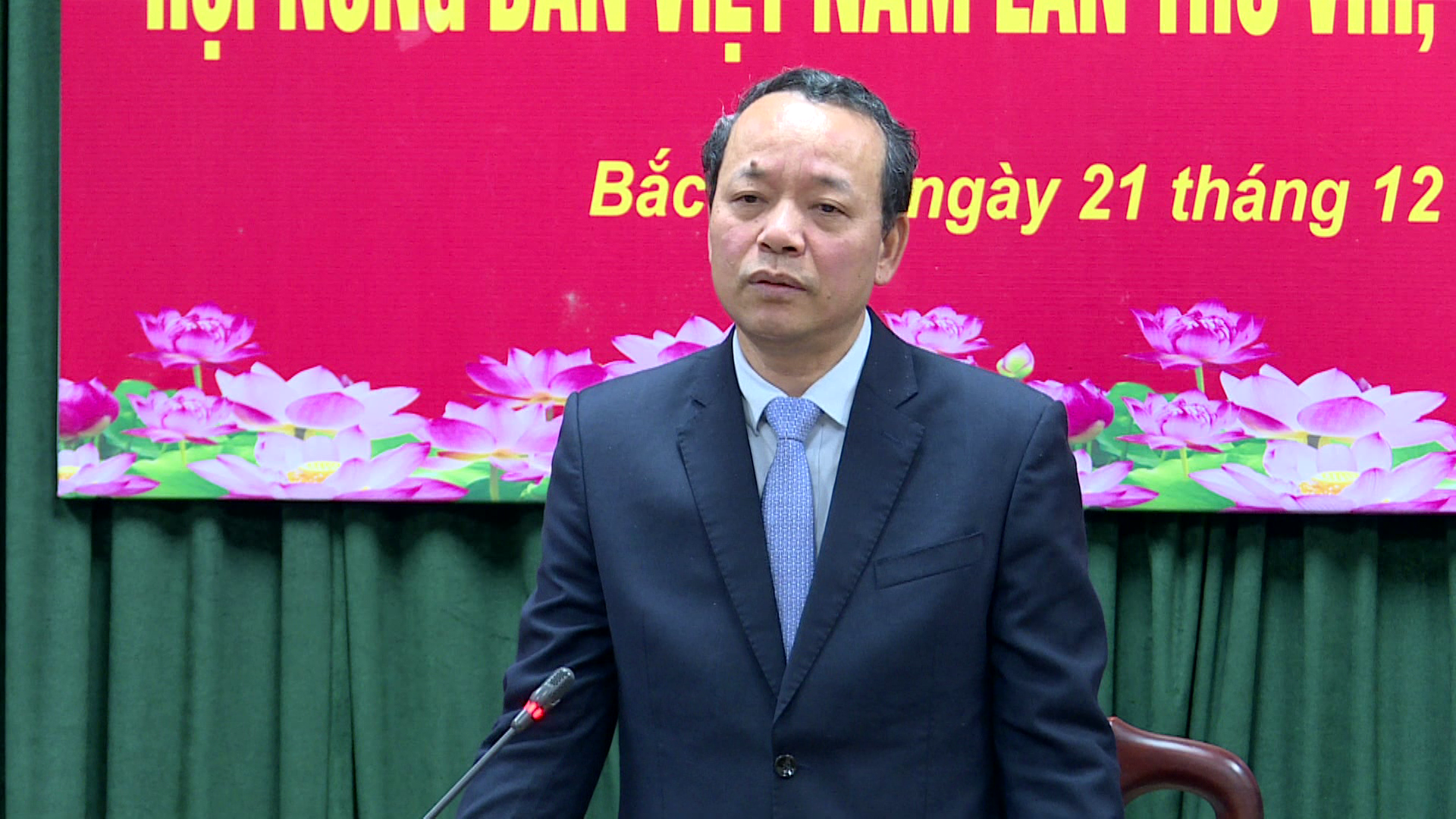 GAP_MAT_DOAN_DAI_BIEU_DU_DHDB_HOI_NONG_DAN_VN_LAN_THU_VIII(4).png