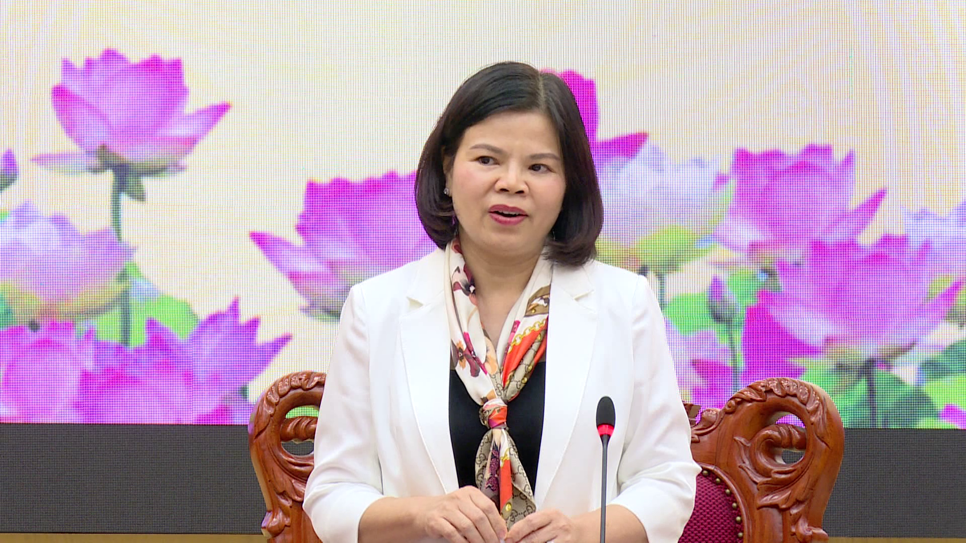 Hop_thuong_ky_thang_10(2)