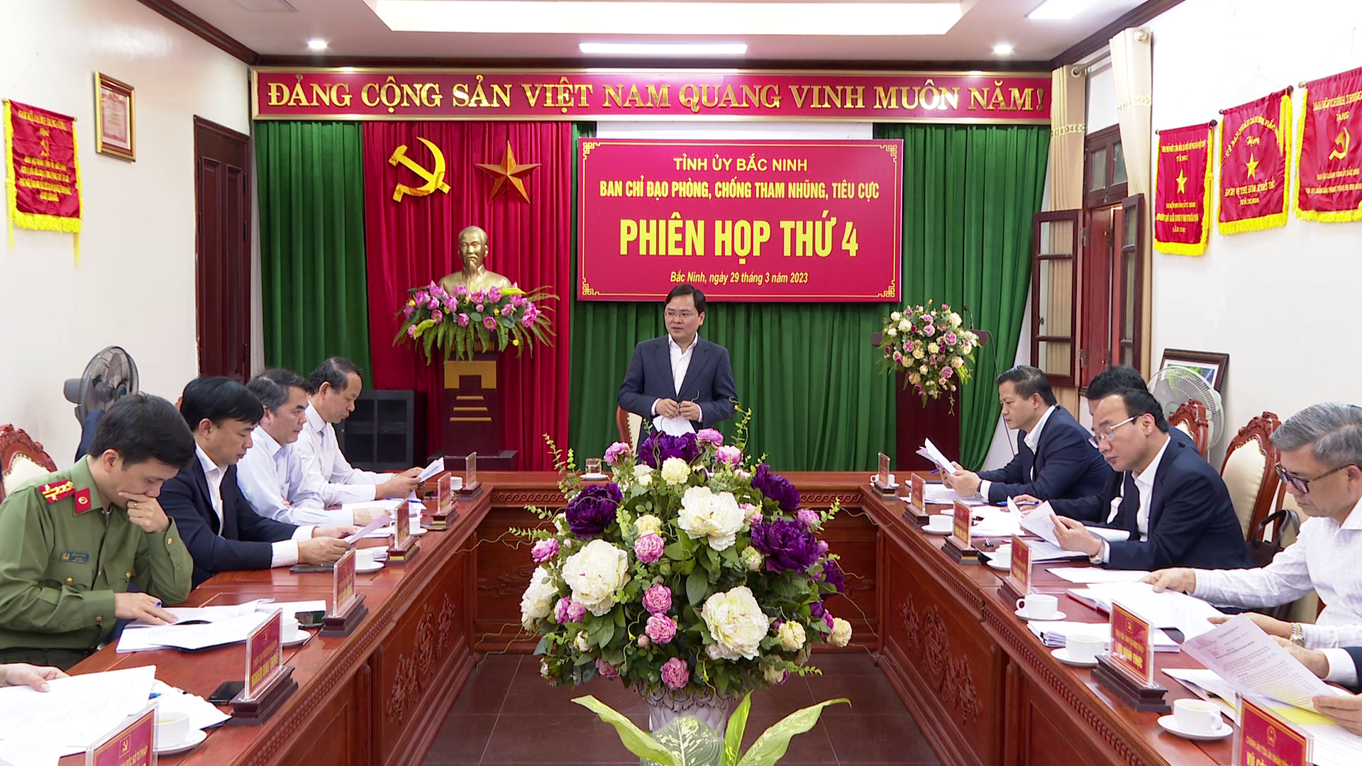 Hop_BCD_phong_chong_tham_nhung(1)