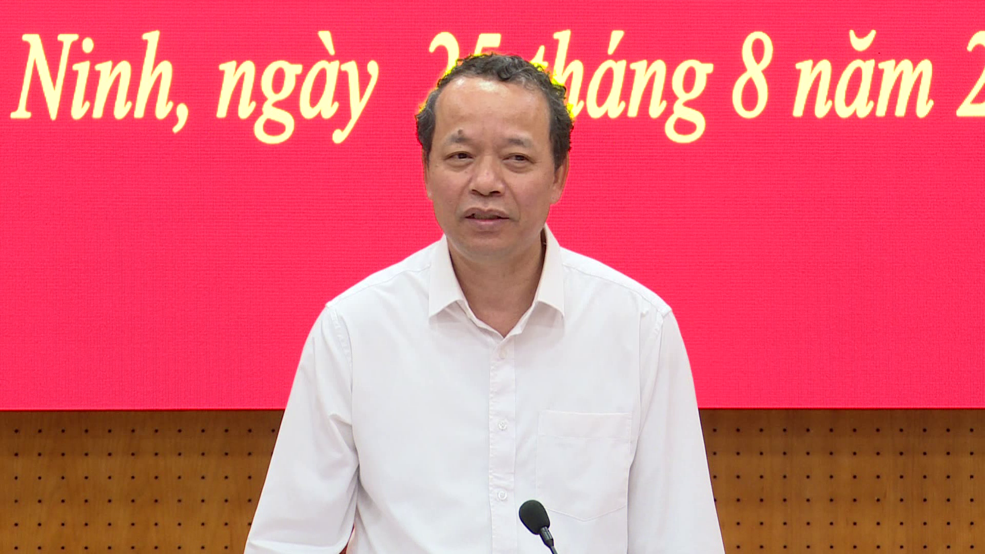 THUONG_TRUC_TINH_UY_LAM_VIEC_VOI_BAN_TUYEN_GIAO(4)