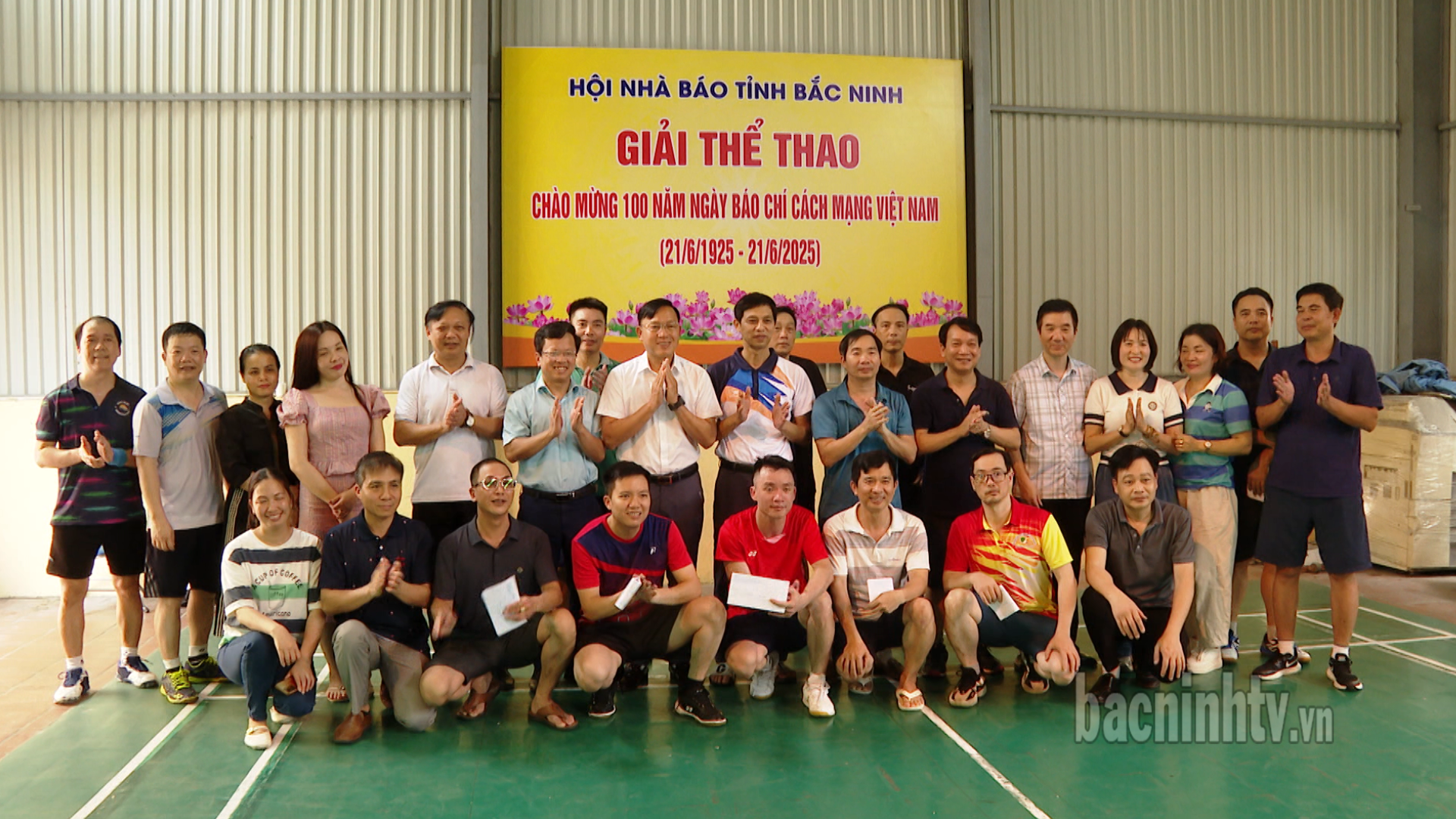 btc_trao_giai_cho_cac_VDV
