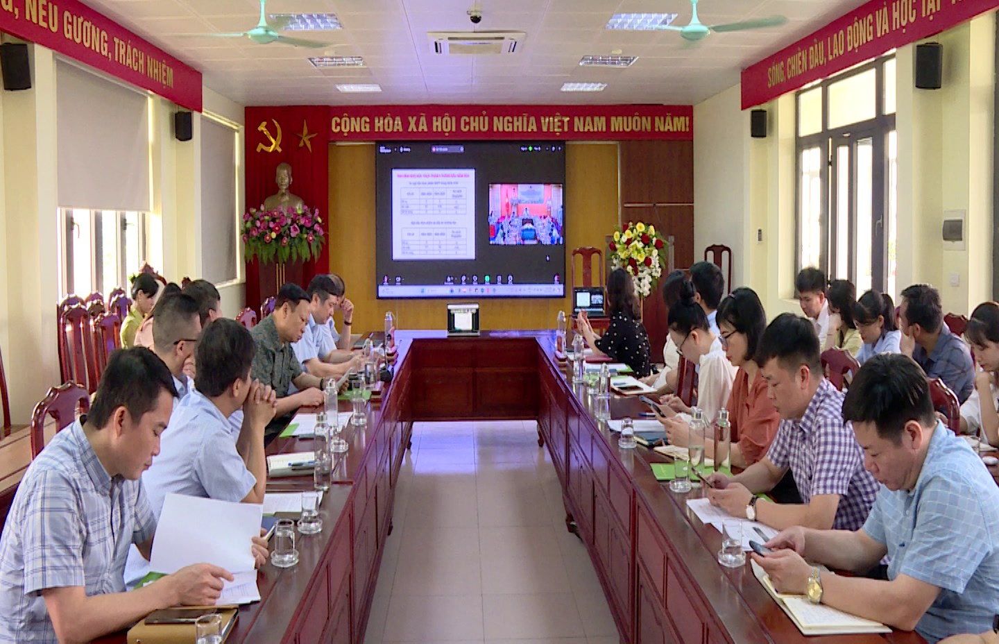 Truc_tuyen_ATTP(1)