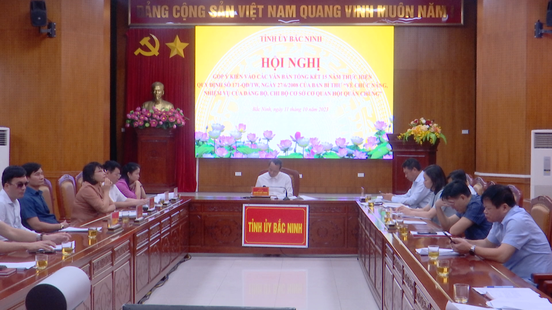 hoi_nghi_truc_tuyenn(1)