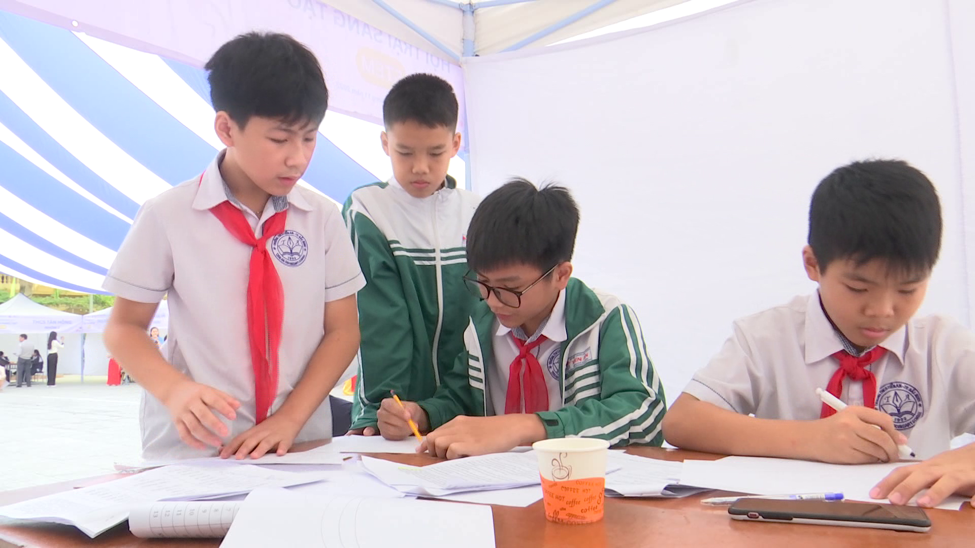 HOI_TRAI_STEM_2023(3)