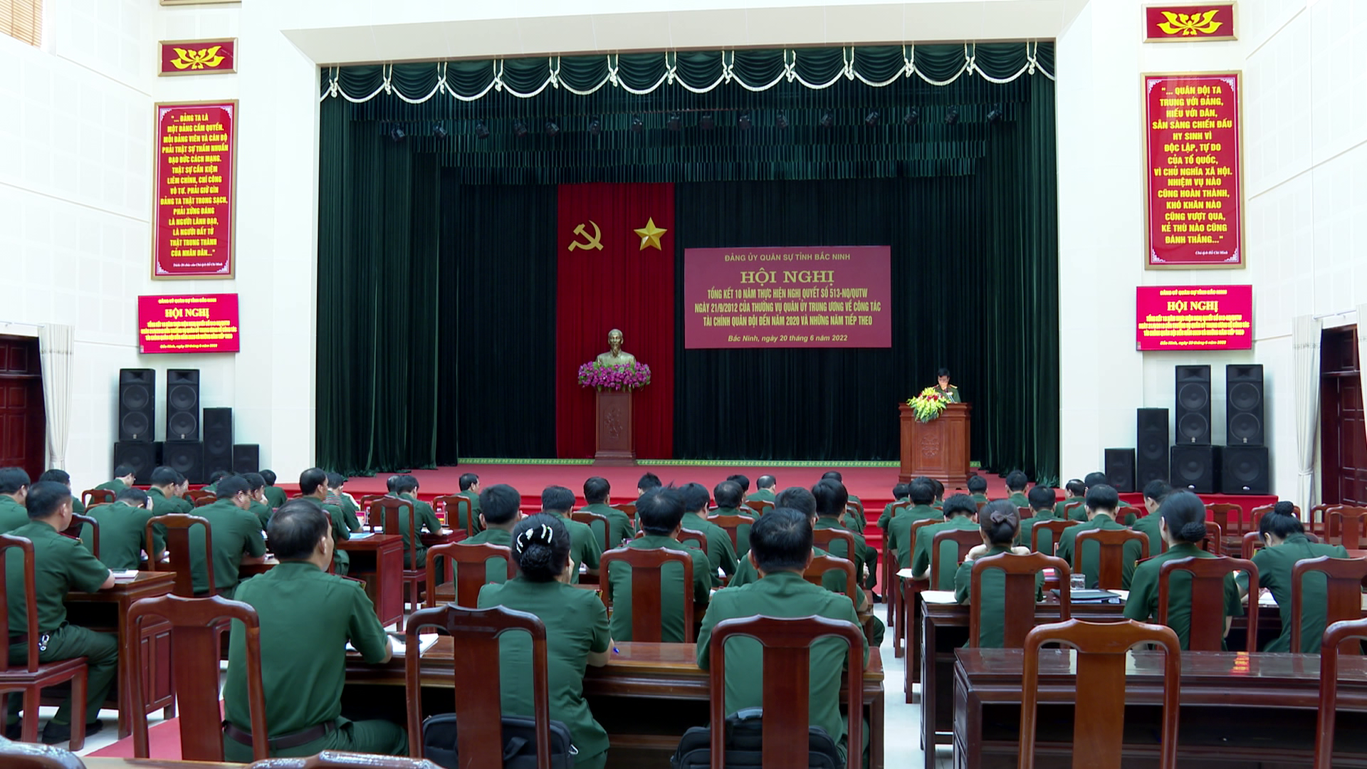 Tong_ket_10_nam_NQ_513_tai_chinh_quan_doi(1).png