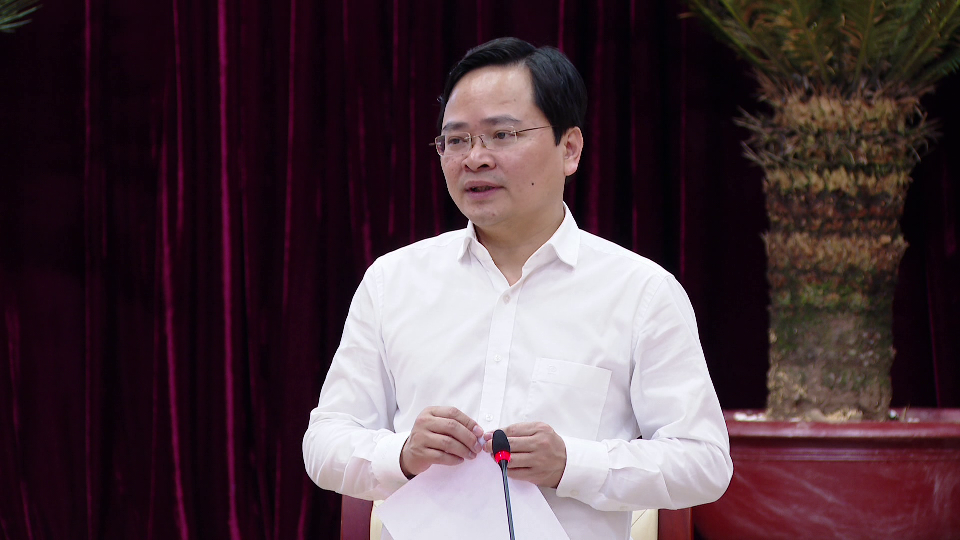 Hoi_nghi_lan_thu_20_BCH(3)
