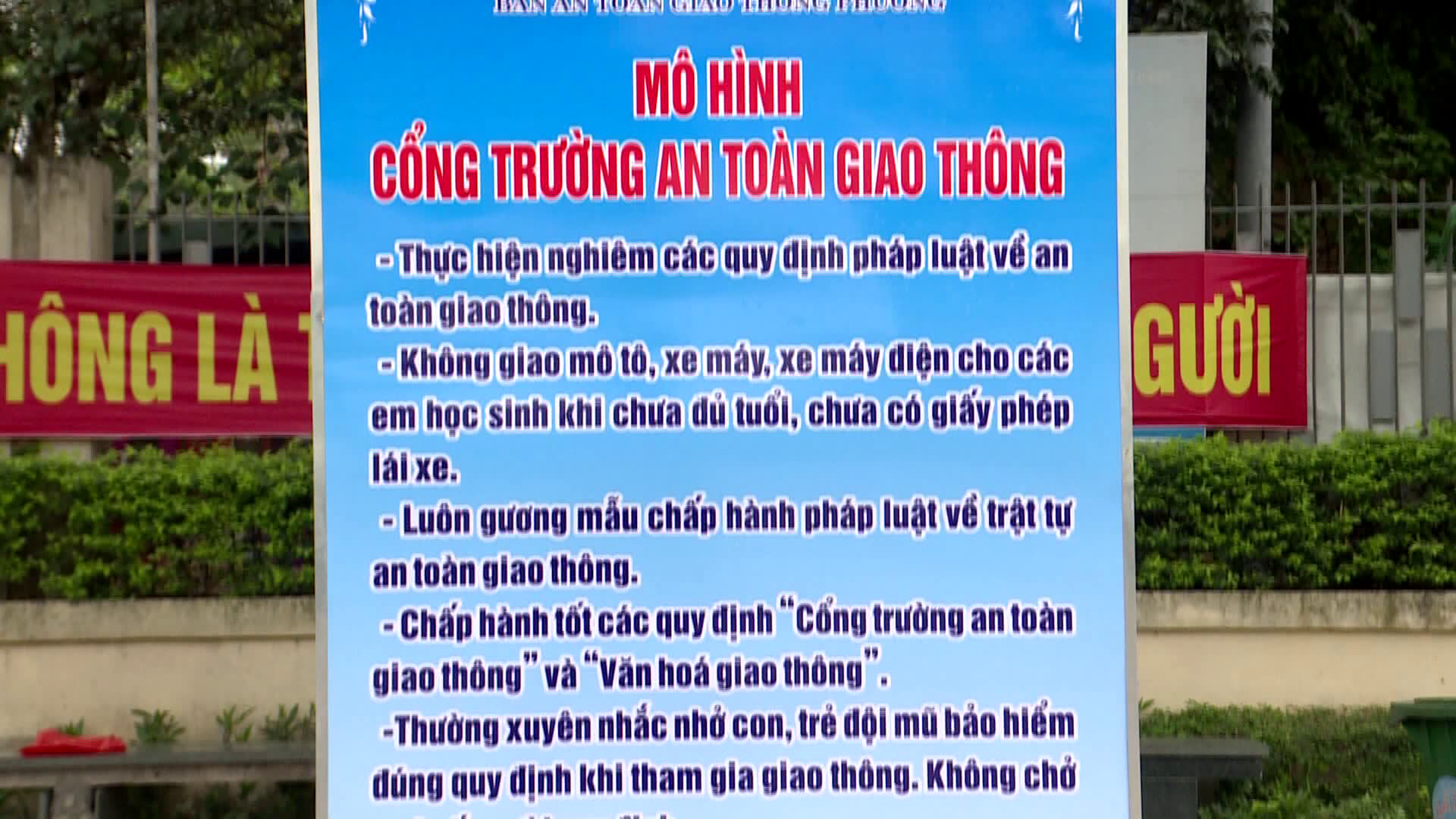 xay_dung_van_hoa_giao_thong_hoc_duong(4)